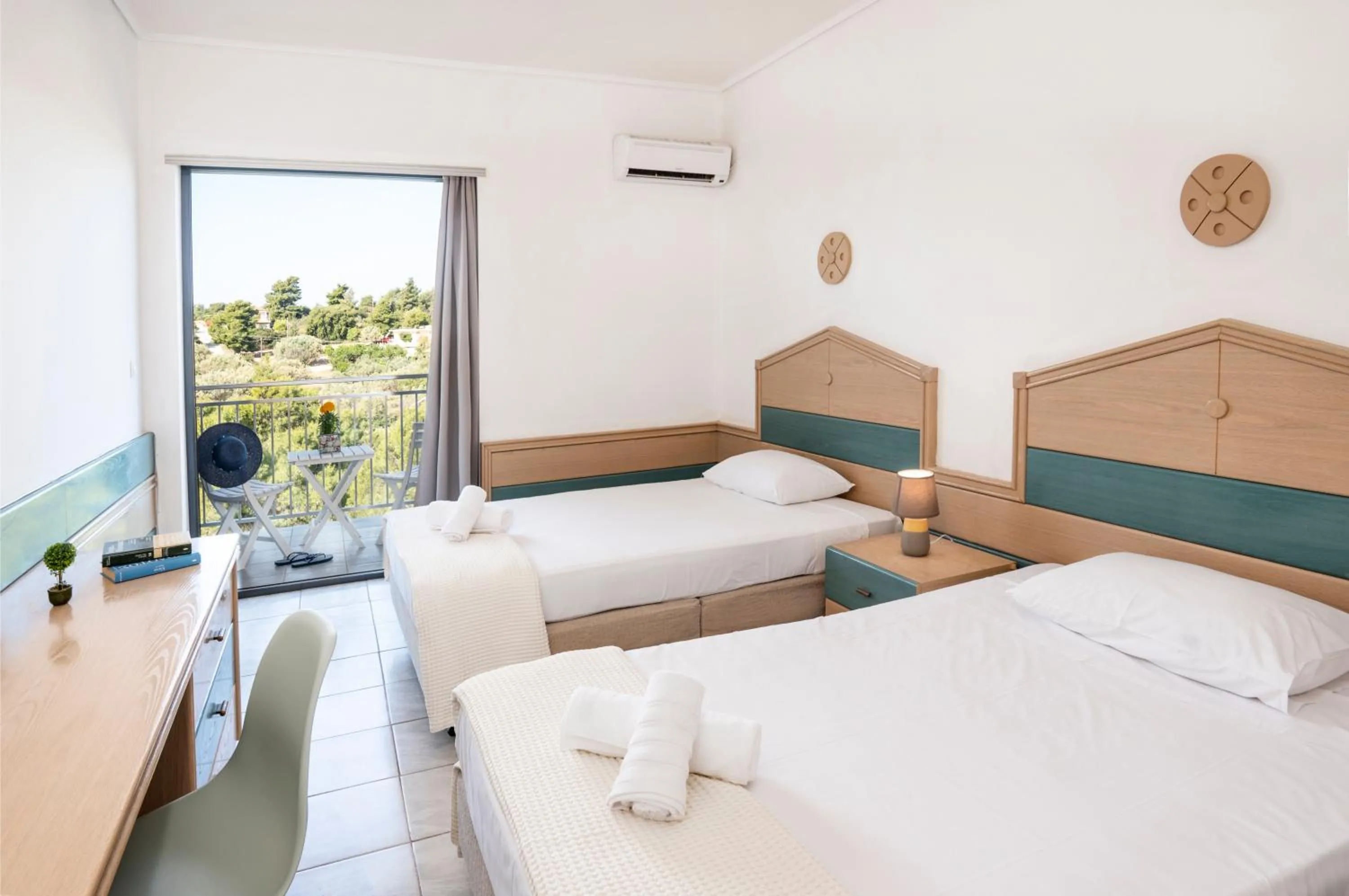 Photo of the whole room in Galaxy Hotel