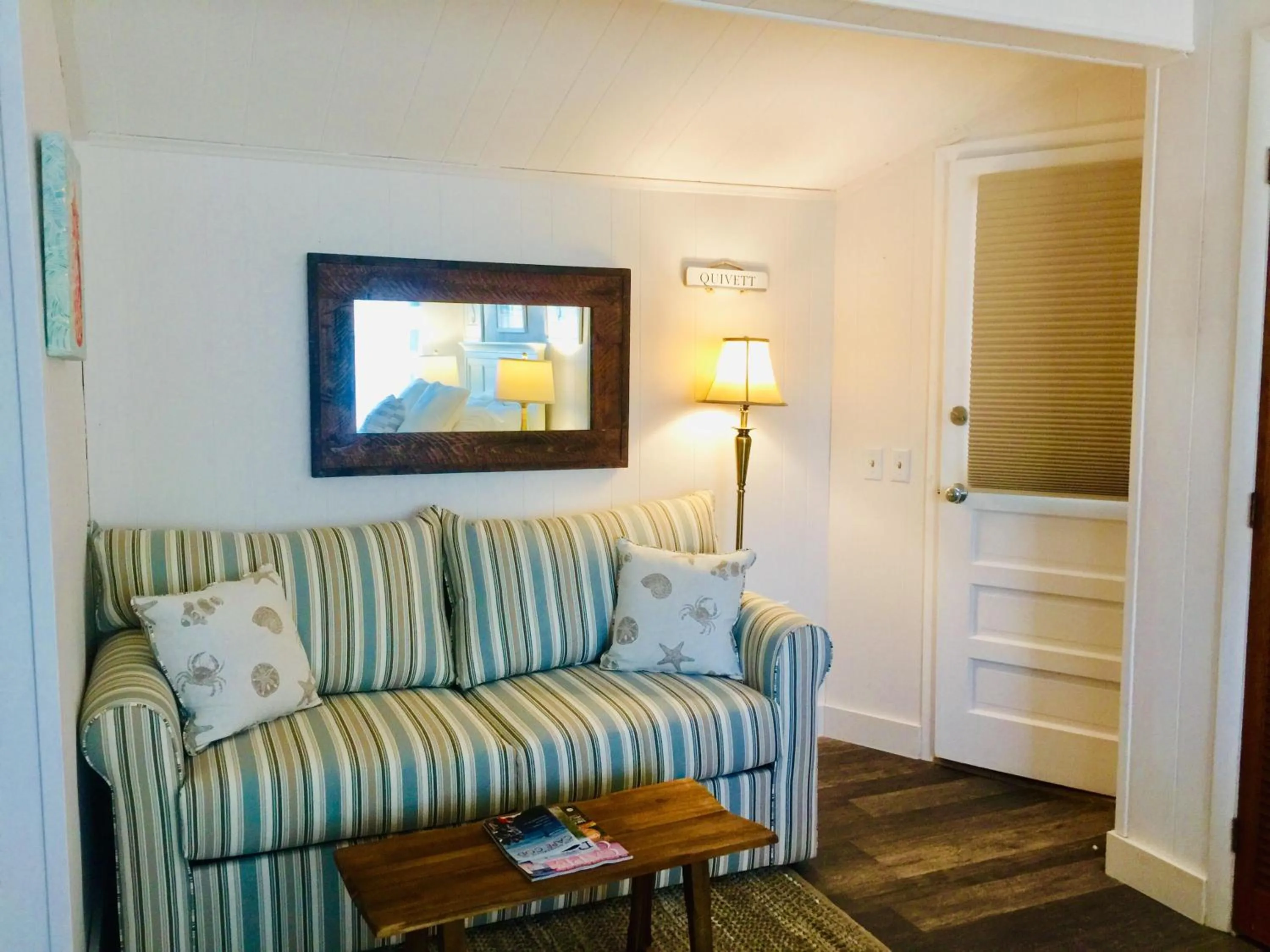 Seating area in Sesuit Harbor House