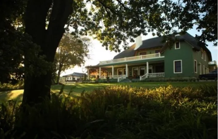 Property building in Ridgemor Villa