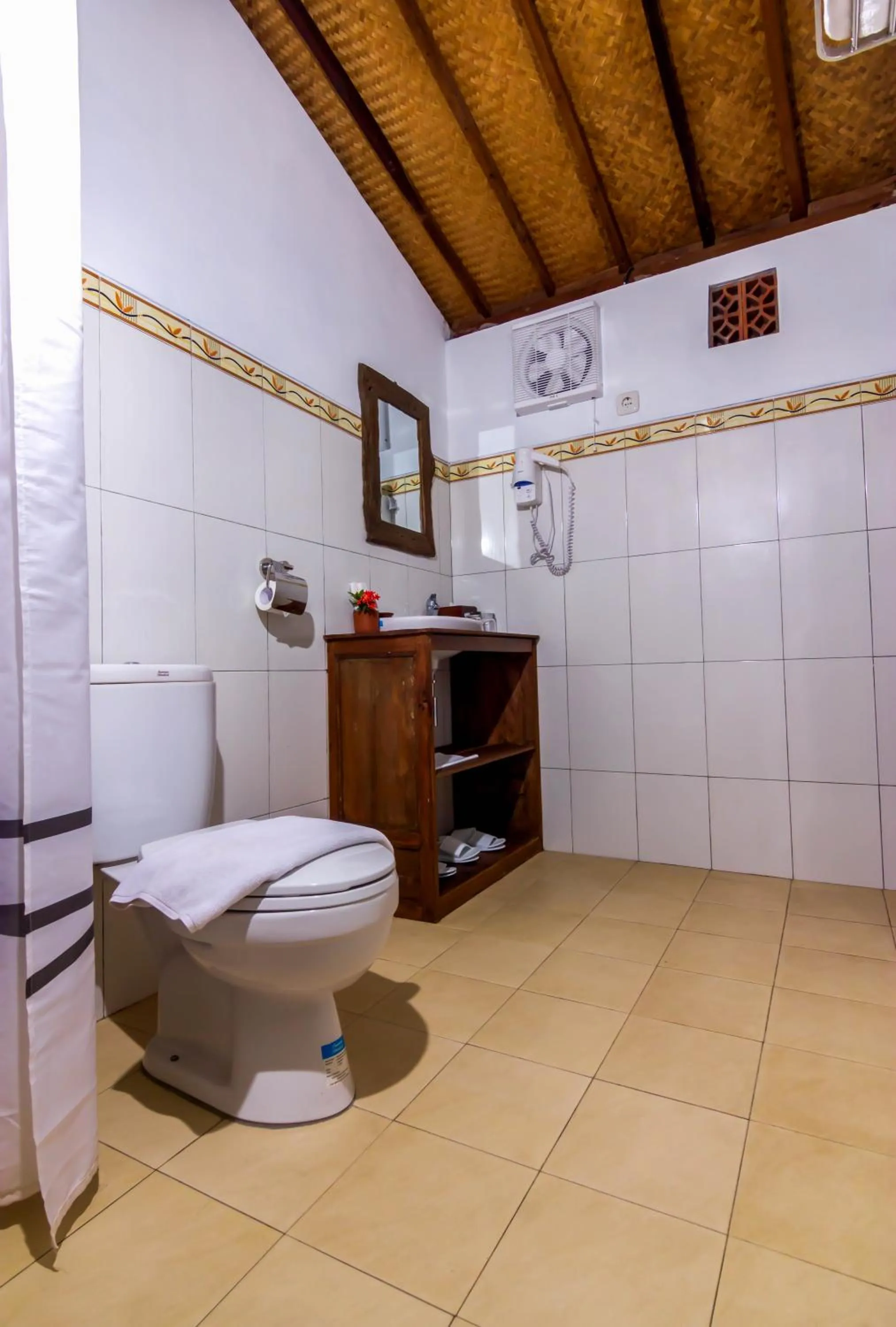 Toilet in The Omah Borobudur