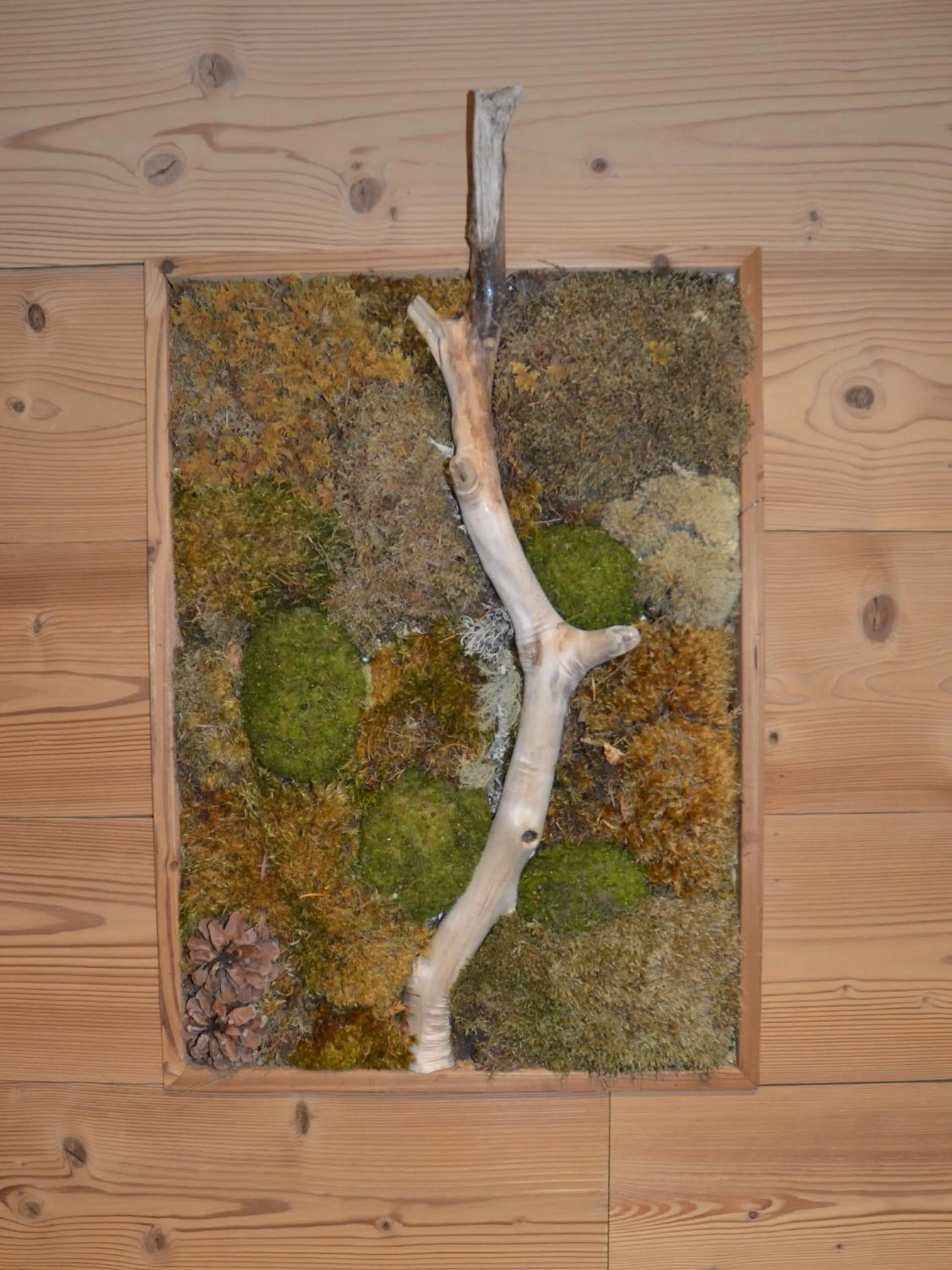 Decorative detail in Hotel Le Caballin