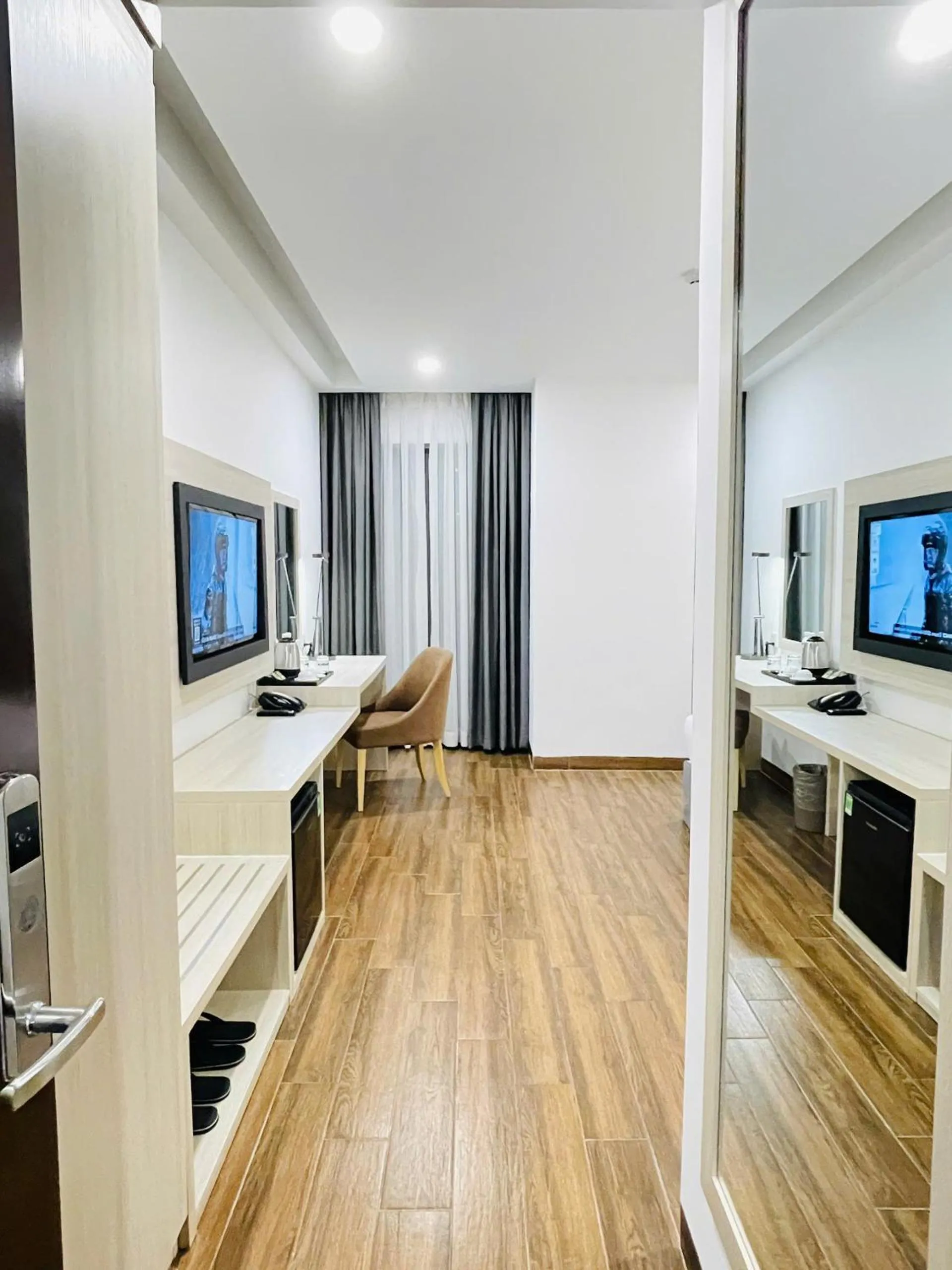 Photo of the whole room in Hon Chong Retreat Hotel