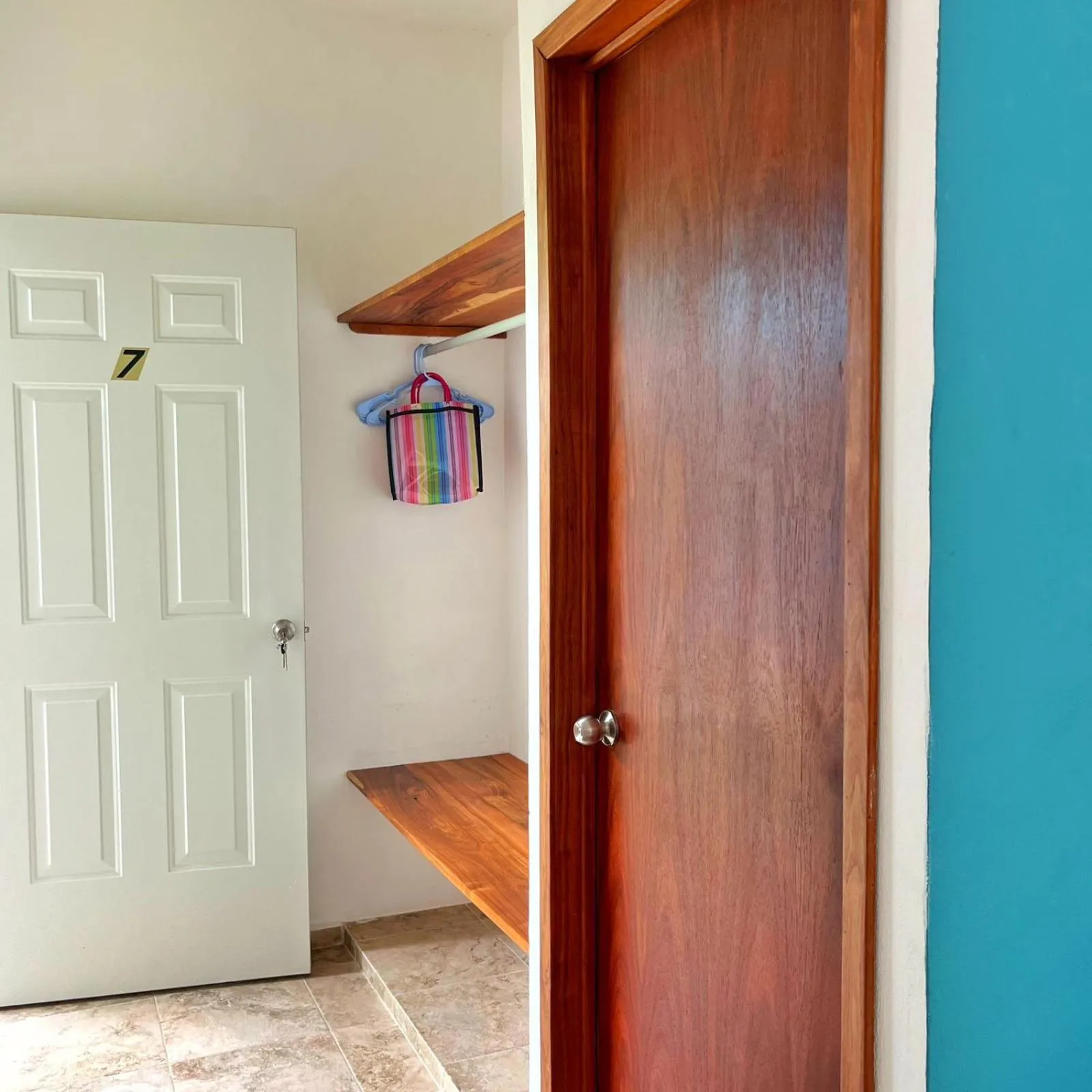 wardrobe in Gran Jaguar Hotel