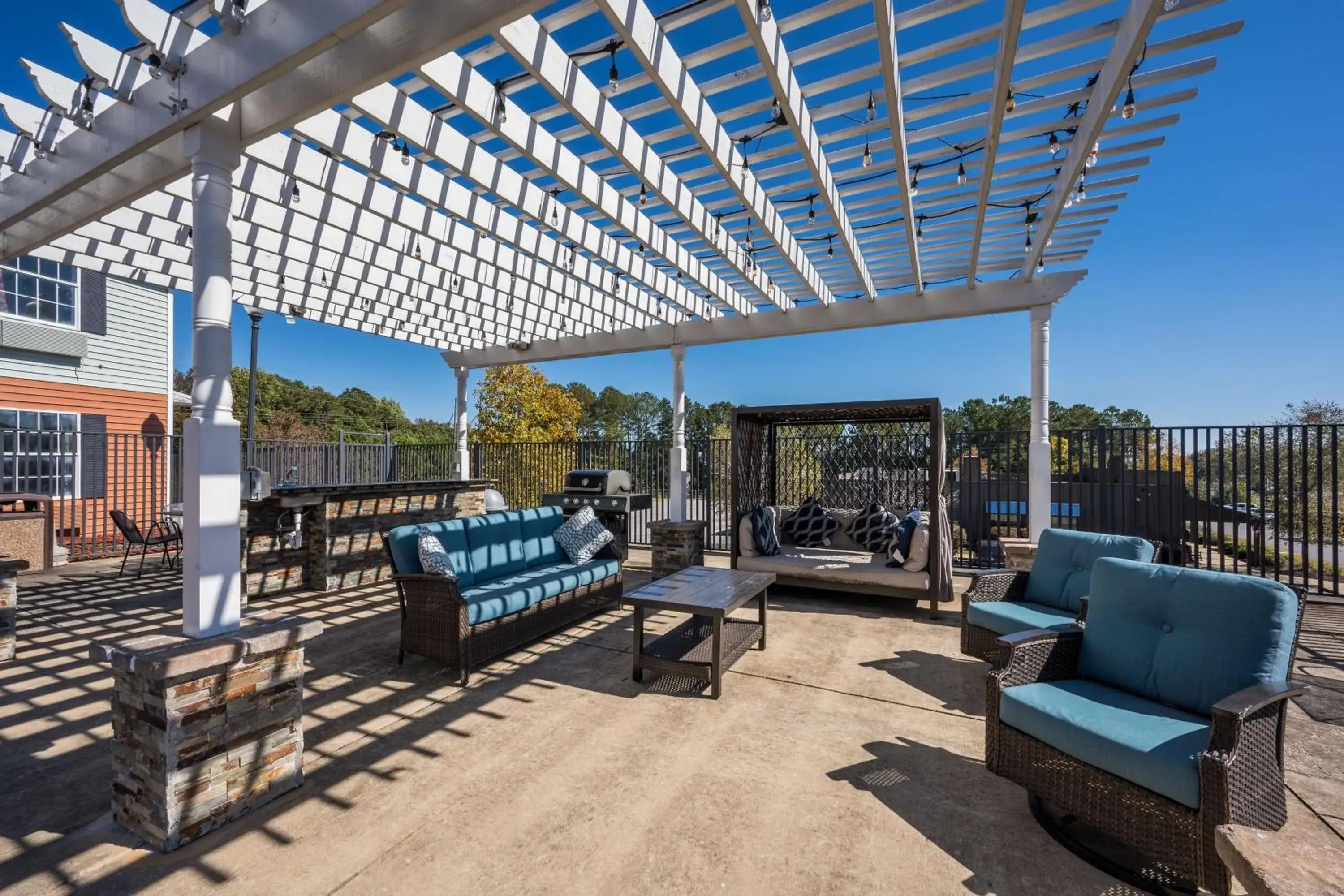 Property building in SureStay Hotel By Best Western Tuscaloosa Southeast Property building in SureStay Hotel By Best Western Tuscaloosa Southeast