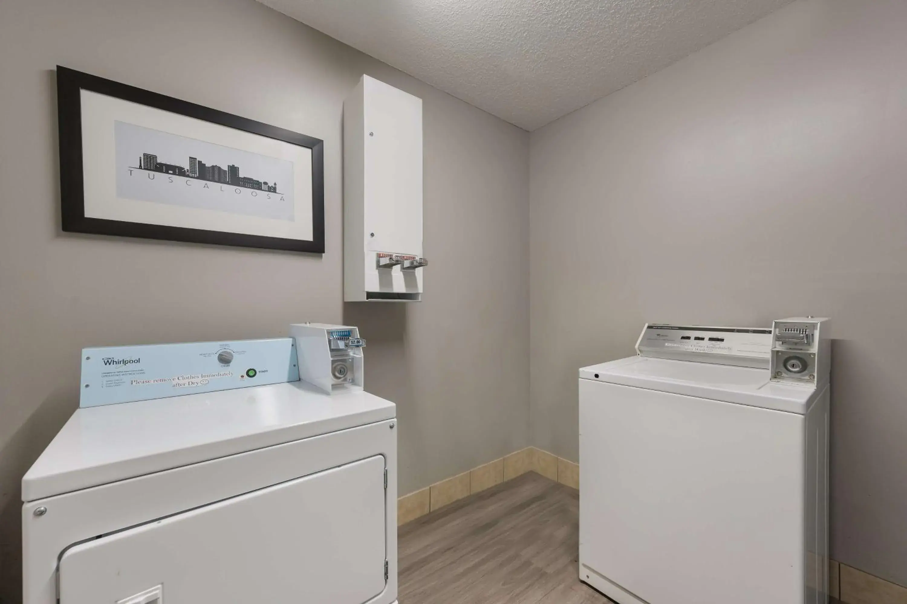 Property building in SureStay Hotel By Best Western Tuscaloosa Southeast Property building in SureStay Hotel By Best Western Tuscaloosa Southeast