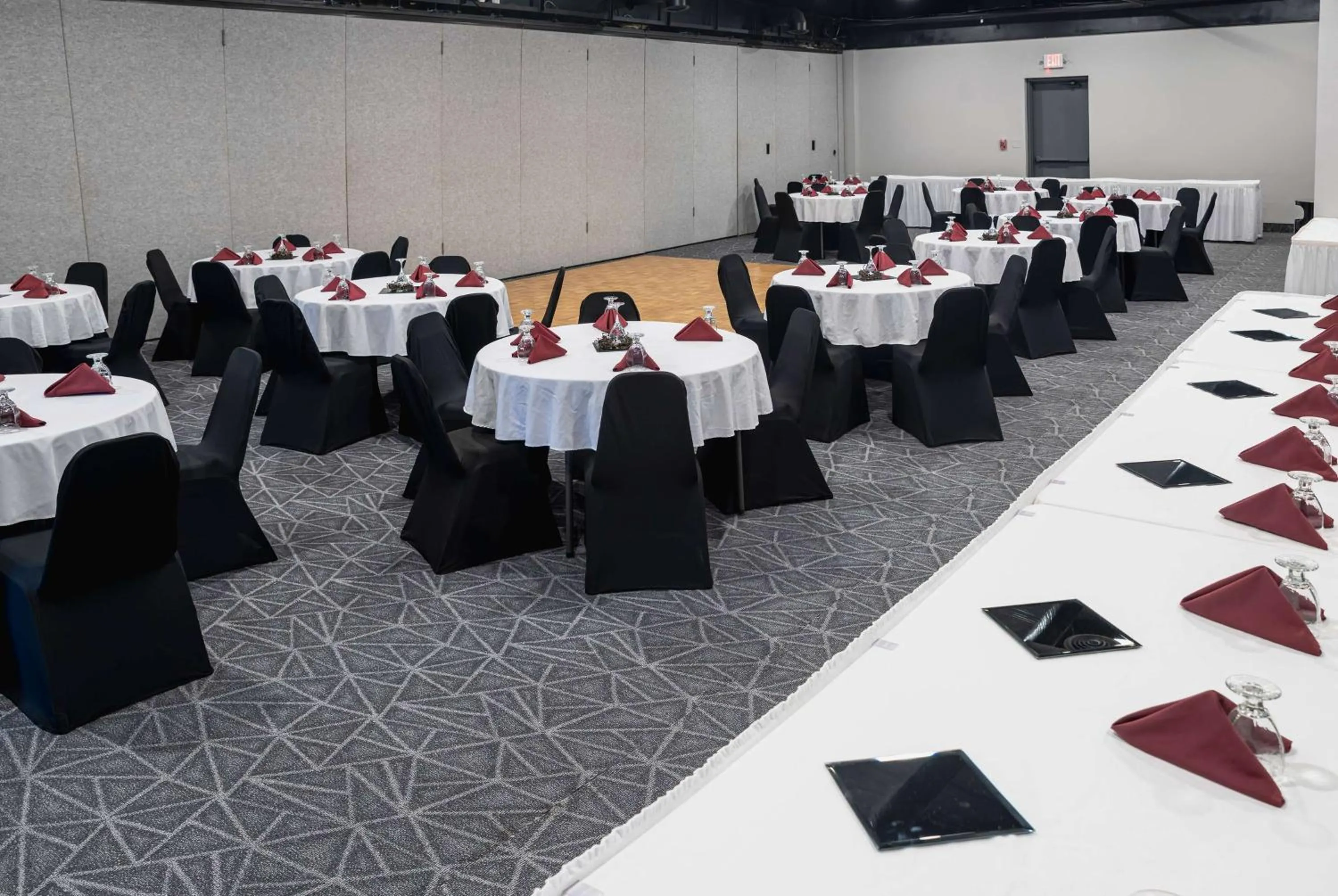 Meeting/conference room in Deadwood Gulch Resort, Trademark Collection by Wyndham