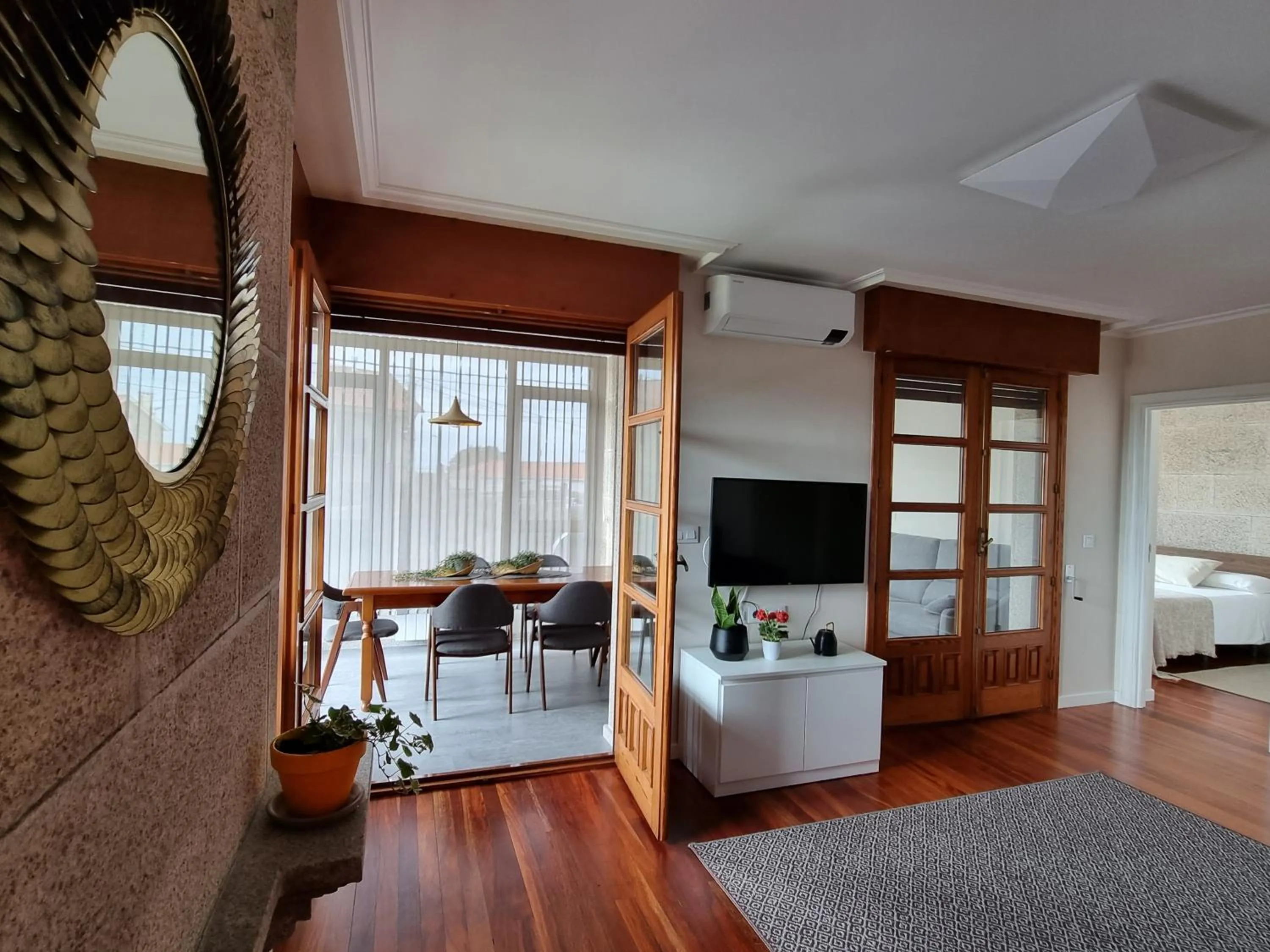 flat iron in Apartamentos Ria de Aldan