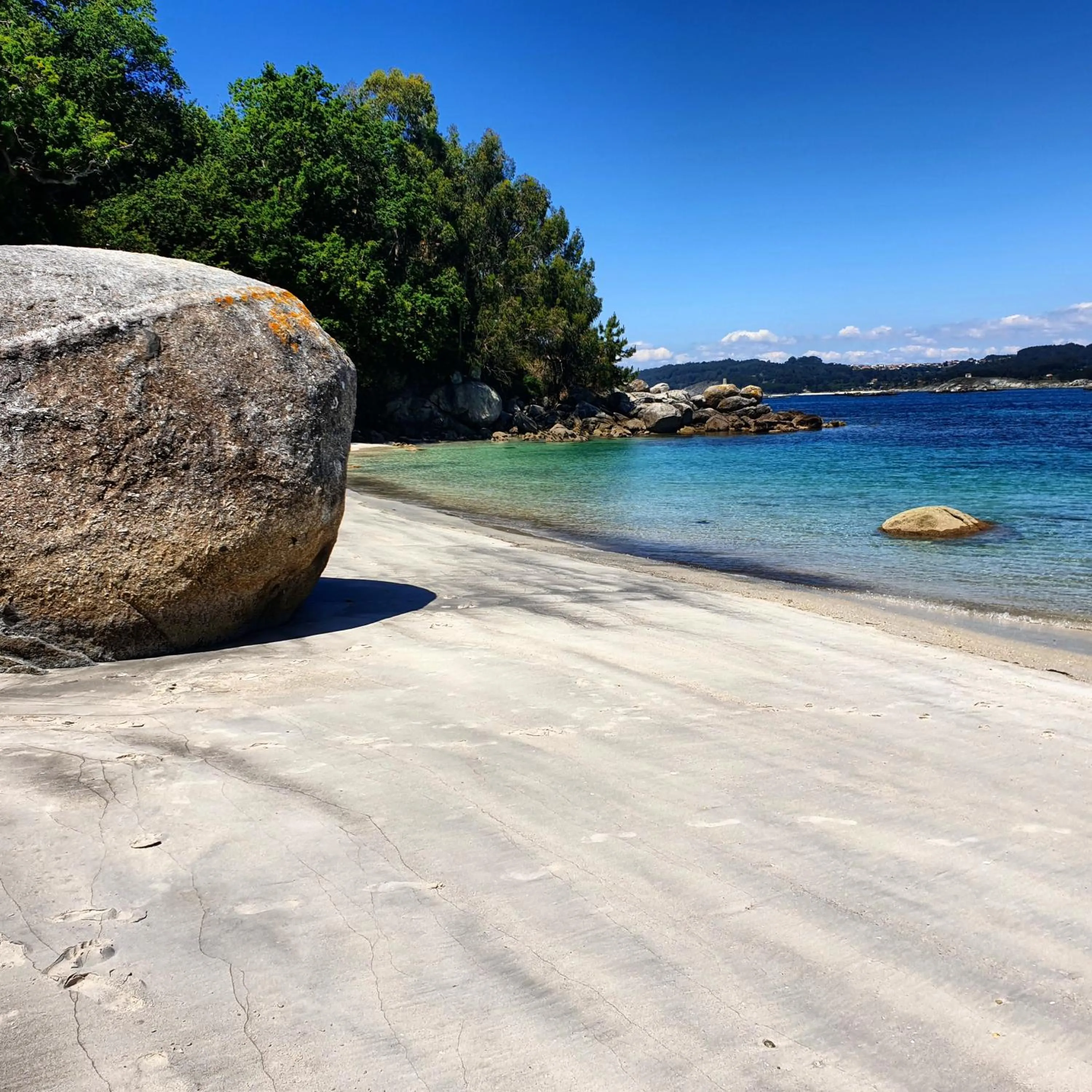 Beach in Apartamentos Ria de Aldan