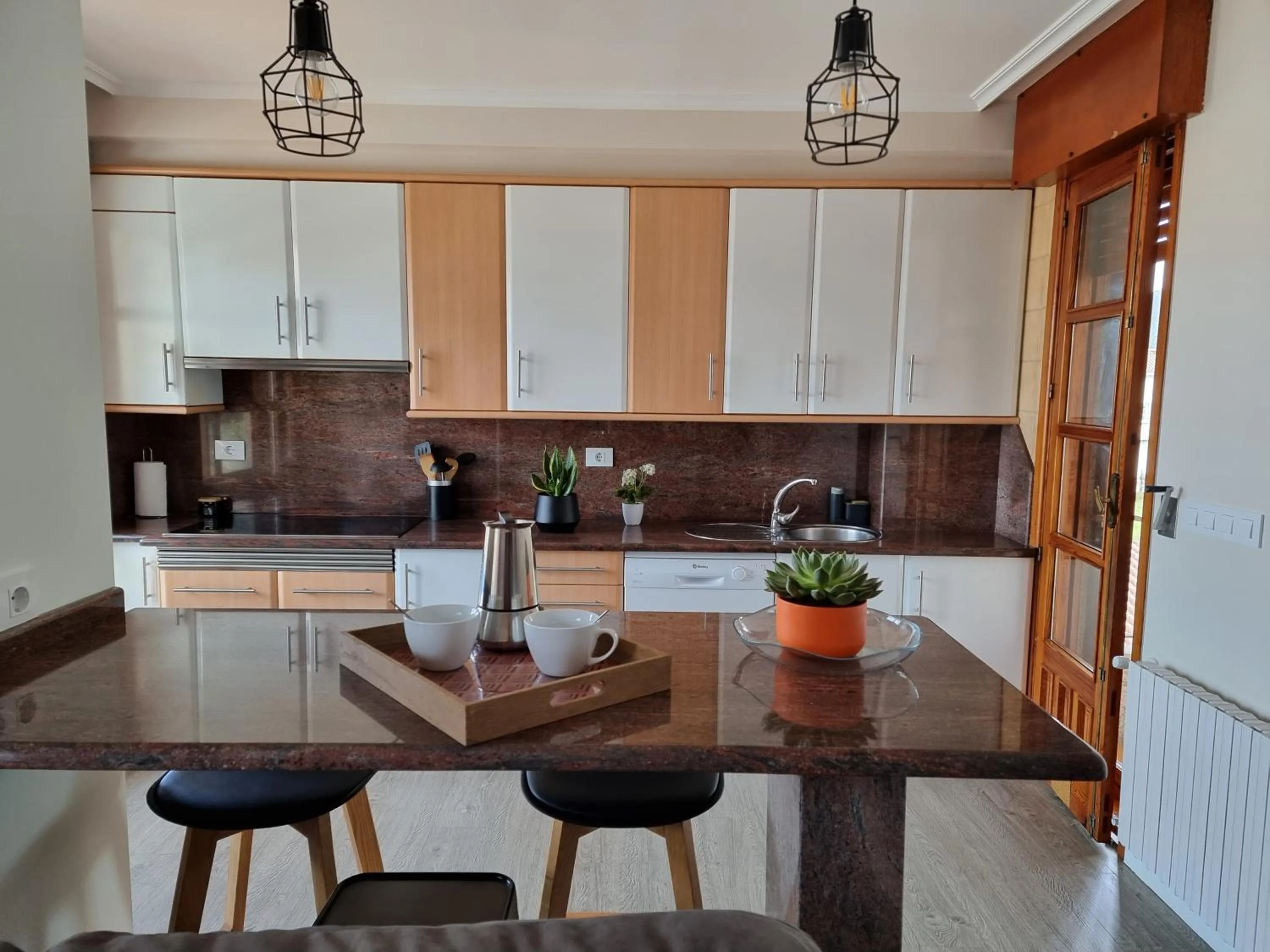 kitchen in Apartamentos Ria de Aldan