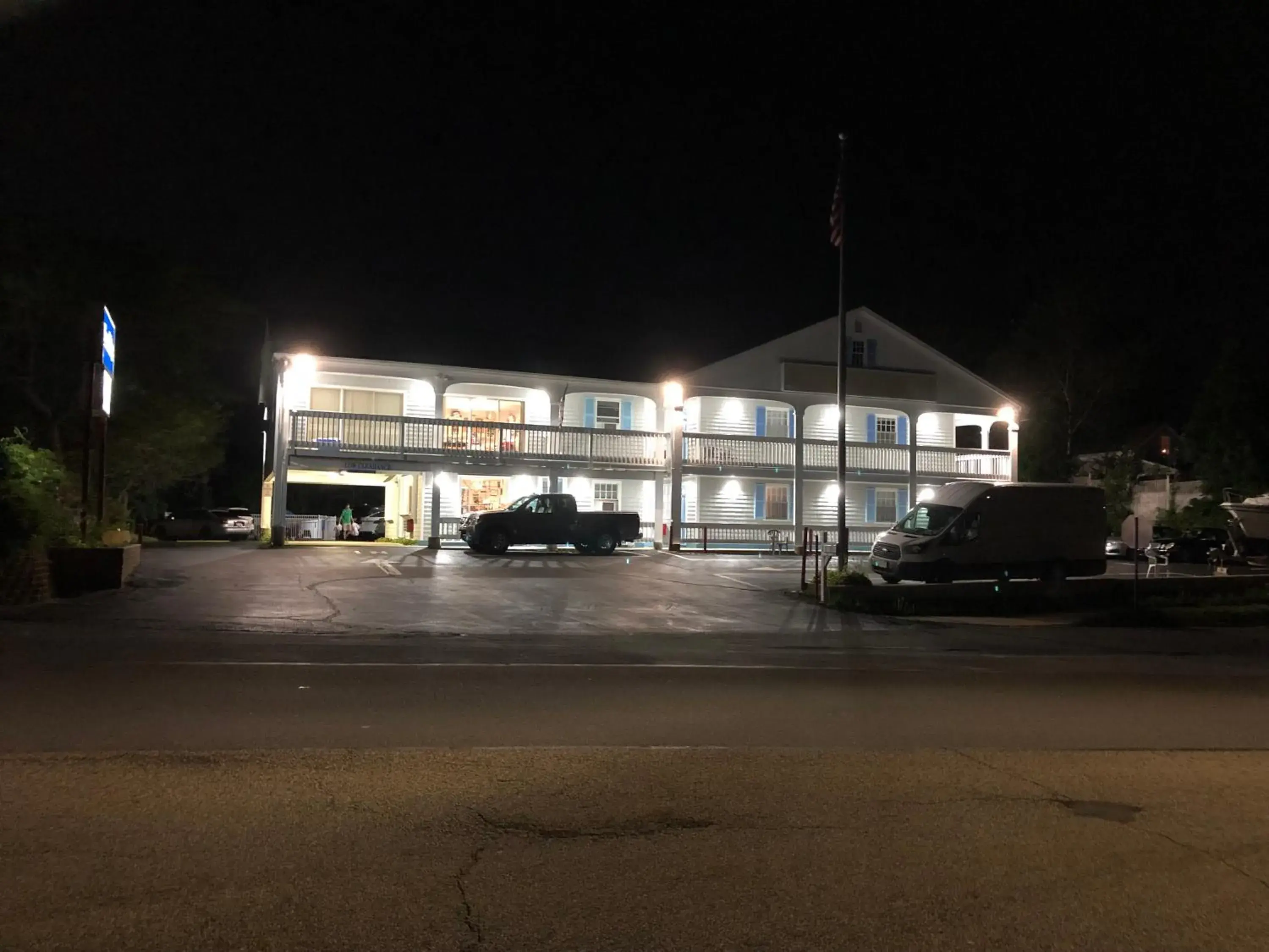 Property building in Travelodge by Wyndham Cape Cod Area Property building in Travelodge by Wyndham Cape Cod Area