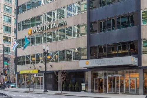 La Quinta Inn & Suites by Wyndham Chicago Downtown