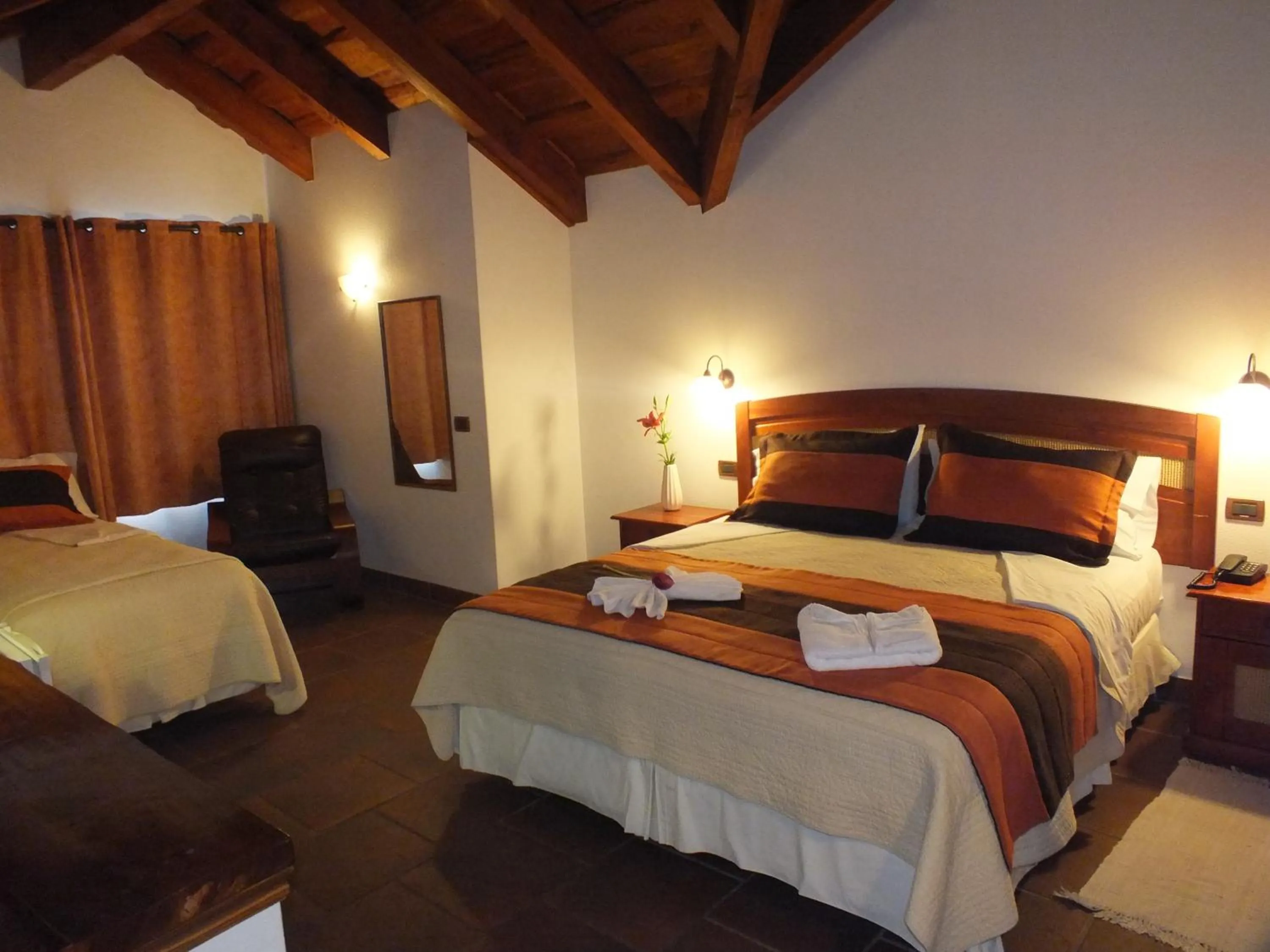 Bedroom, Bed in Hotel Pucon Green Park