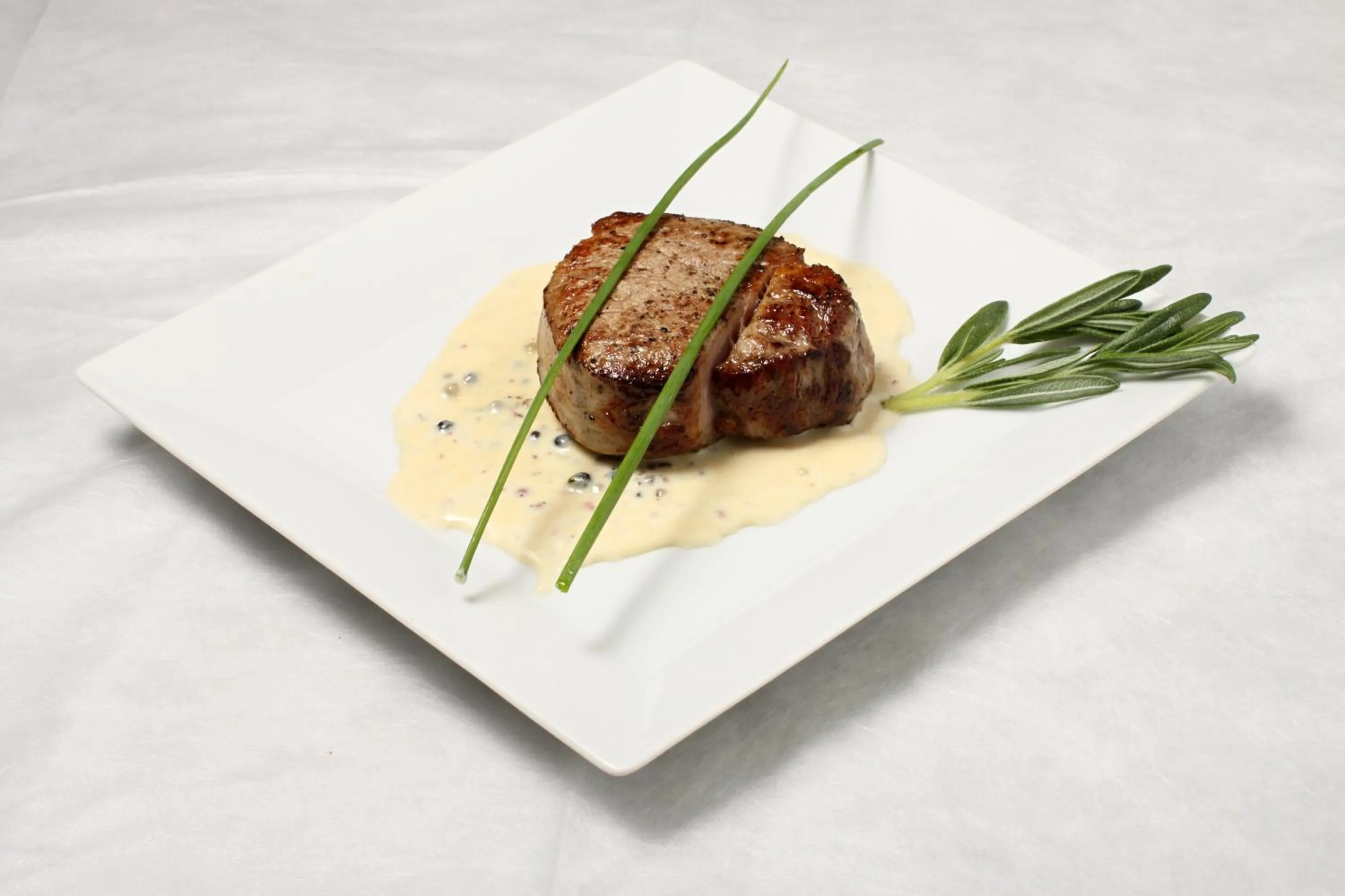 Restaurant/places to eat in Hotel Pucon Green Park