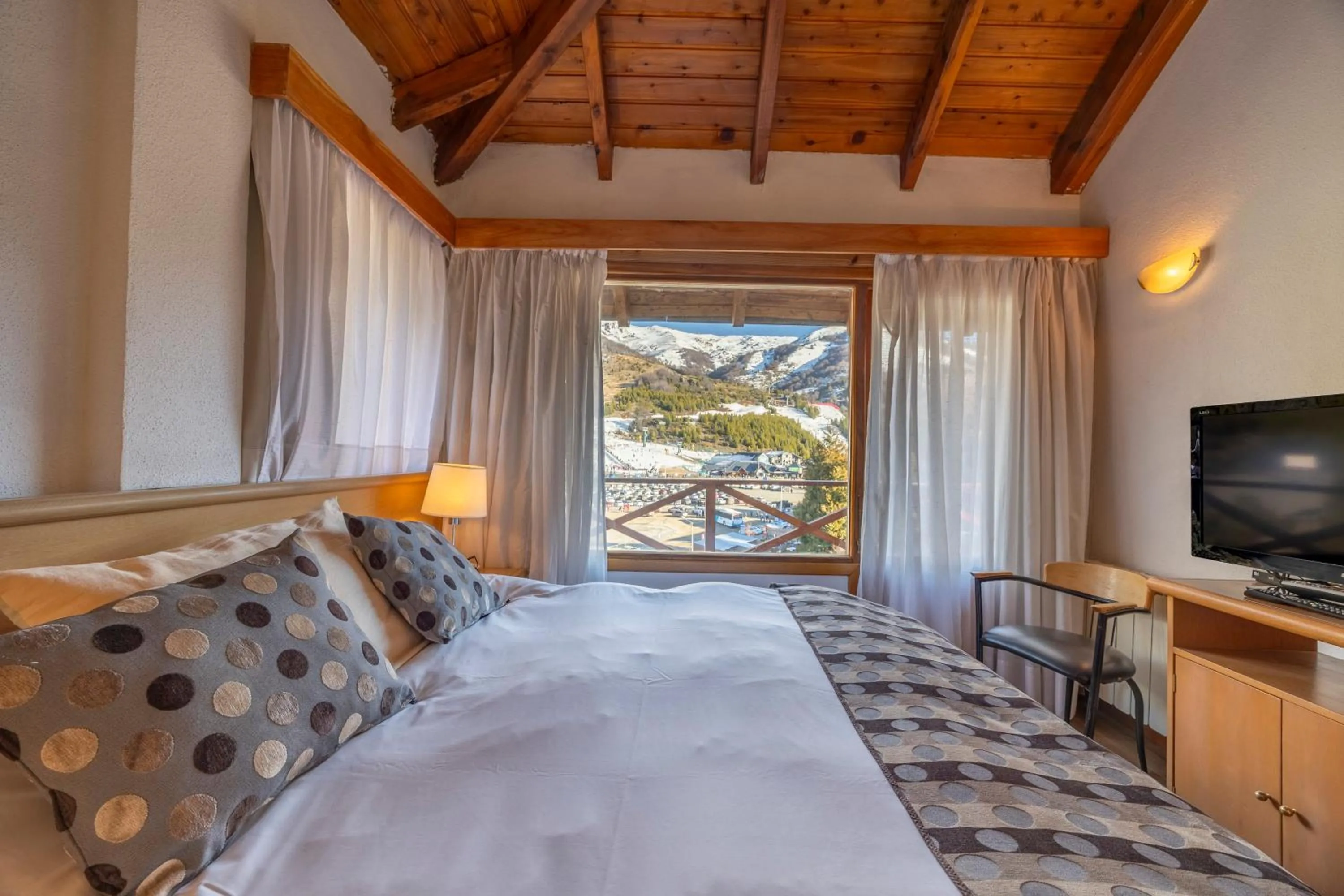 One-Bedroom Apartment with Balcony in Hotel Punta Condor