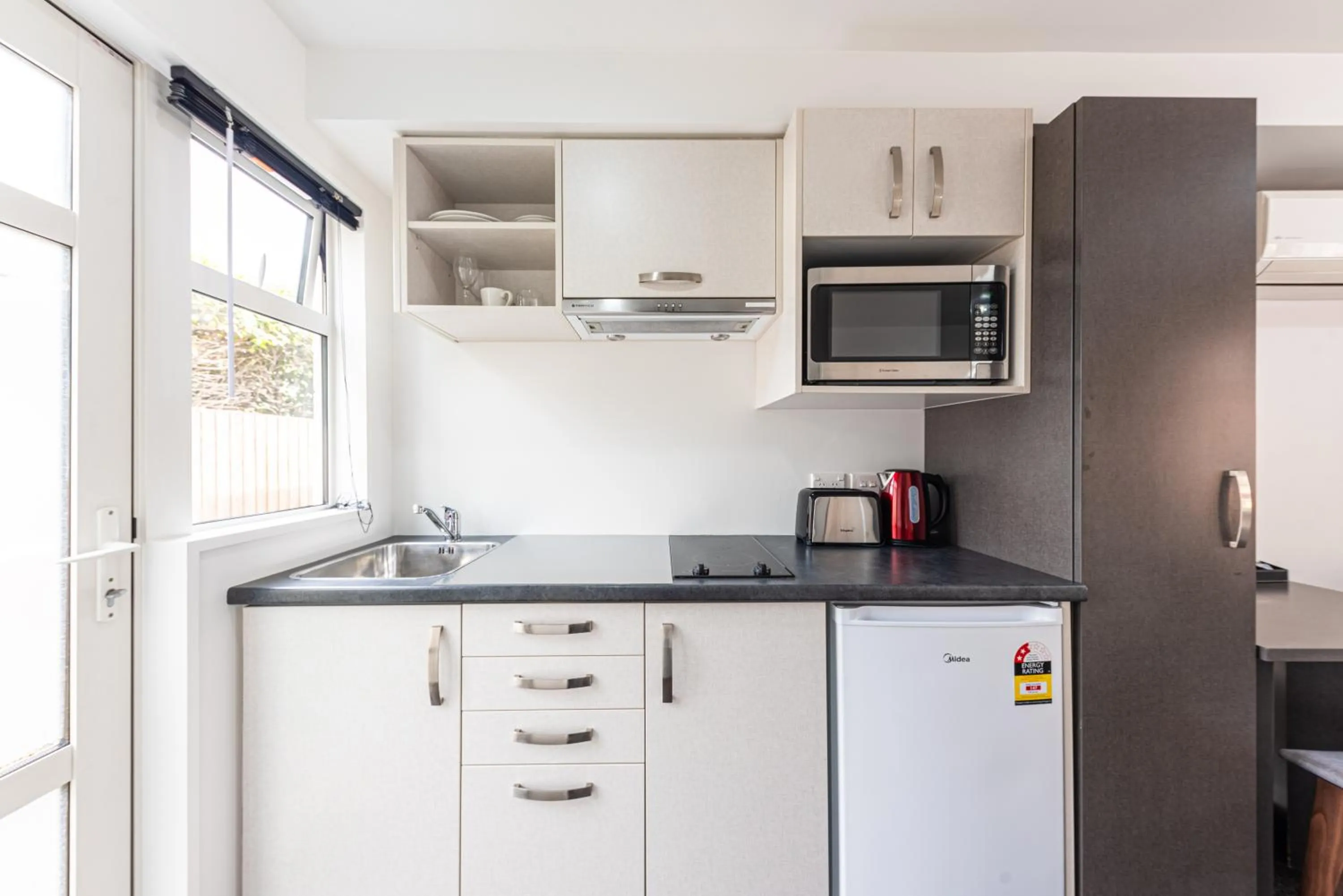 Coffee/tea facilities in 315 Motel Riccarton