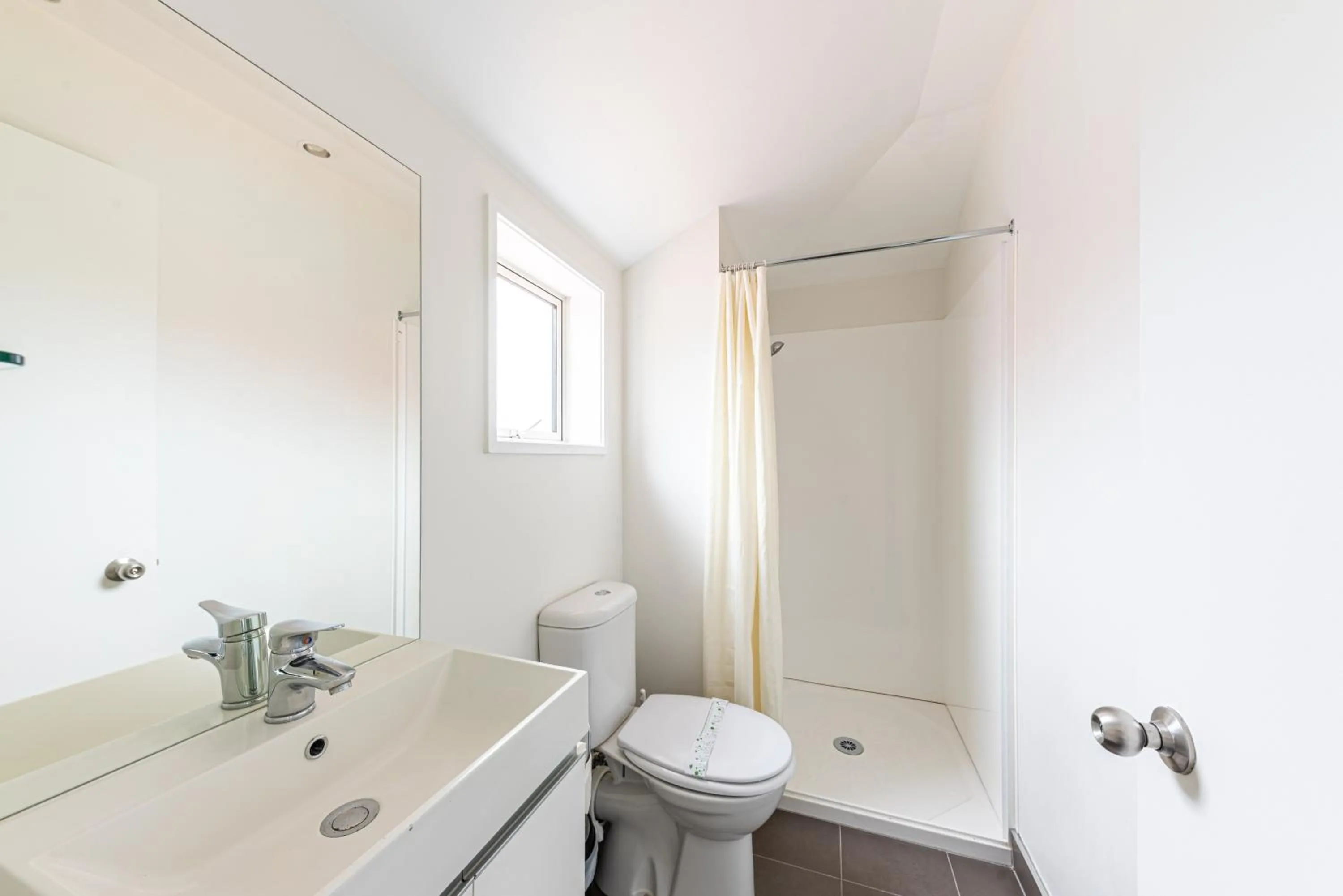 Toilet in 315 Motel Riccarton