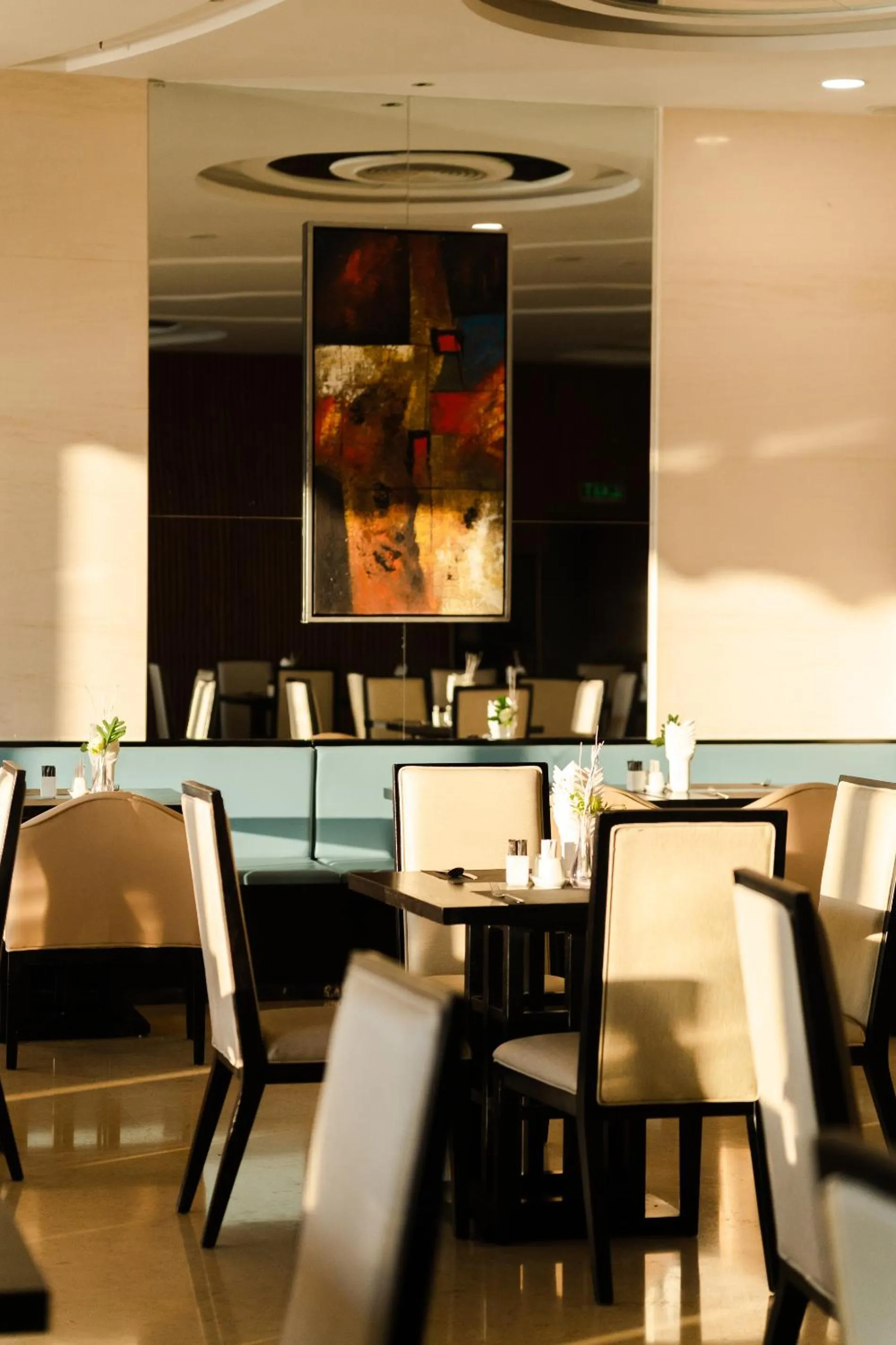 Restaurant/places to eat in Brilliant Hotel - Afternoon Tea Inclusive