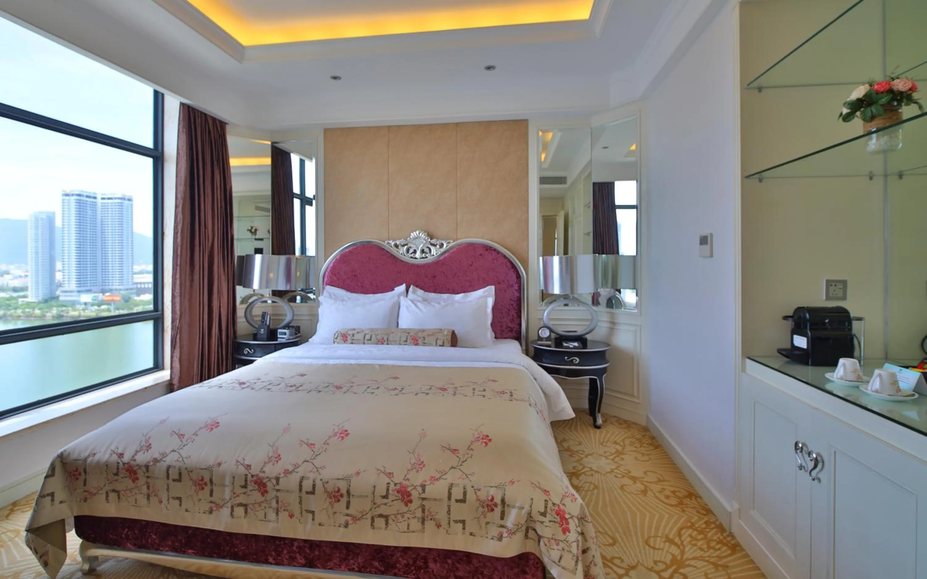 Bedroom, Bed in Brilliant Hotel - Afternoon Tea Inclusive