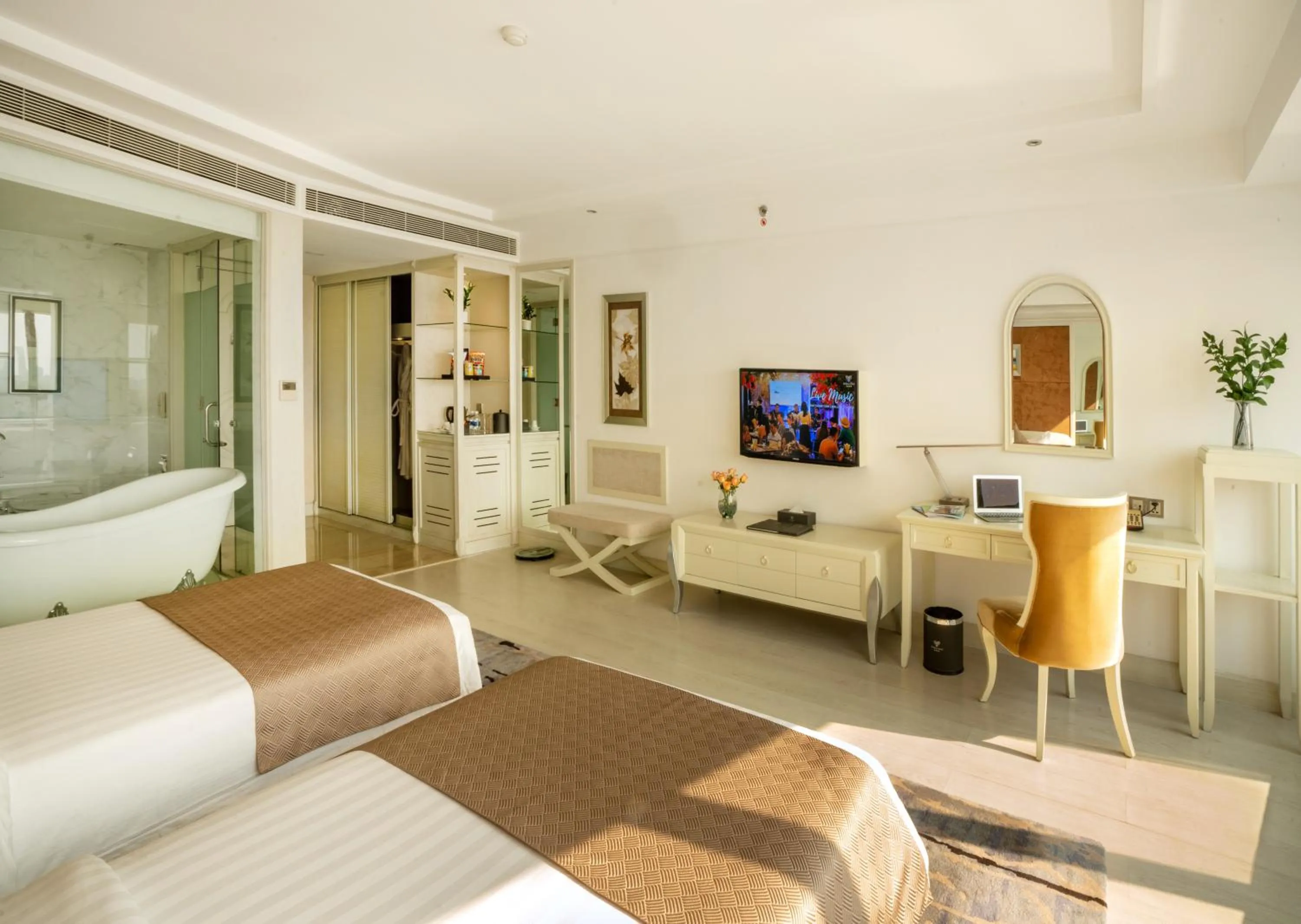 Bed in Brilliant Hotel - Afternoon Tea Inclusive