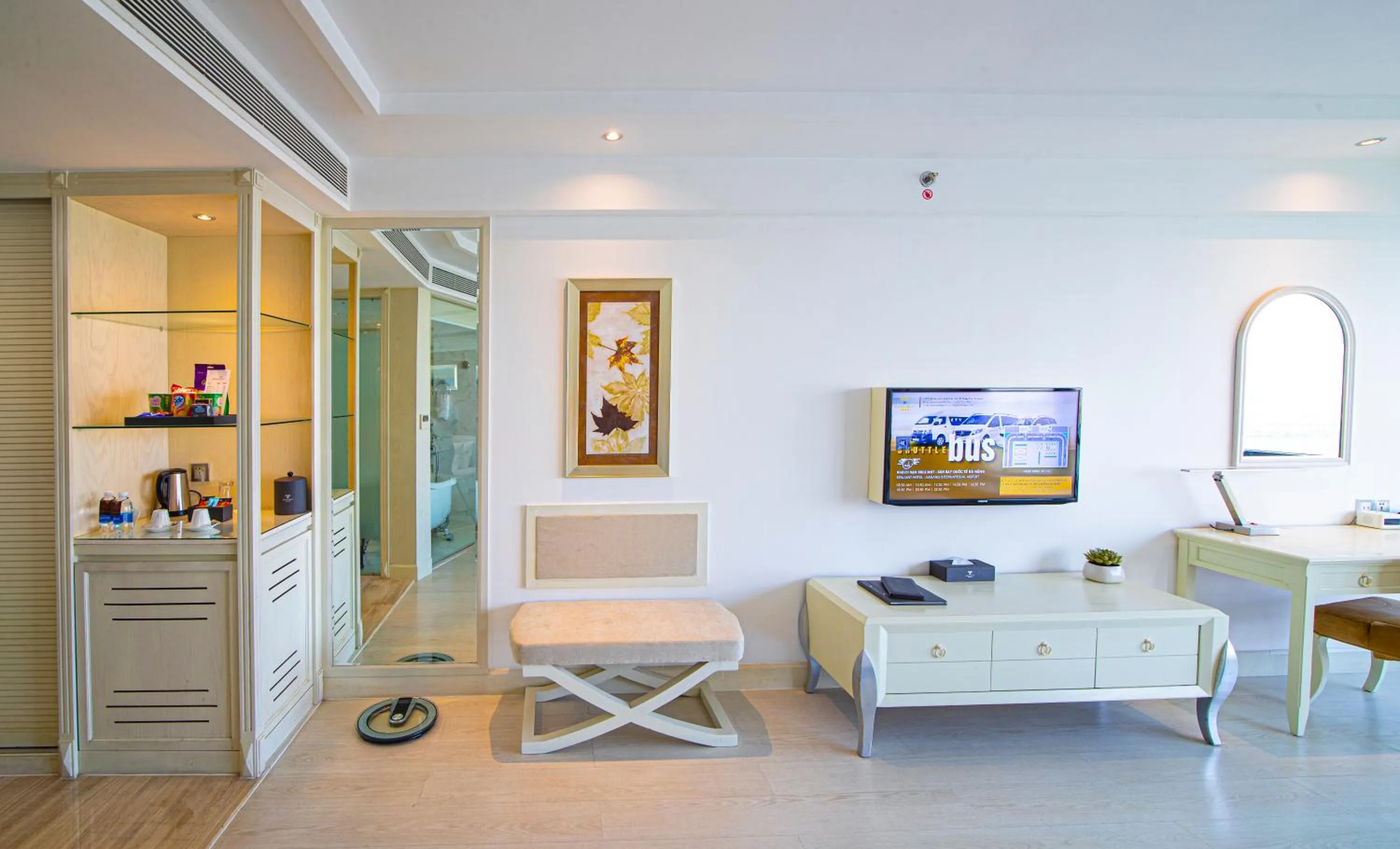 TV and multimedia in Brilliant Hotel - Afternoon Tea Inclusive