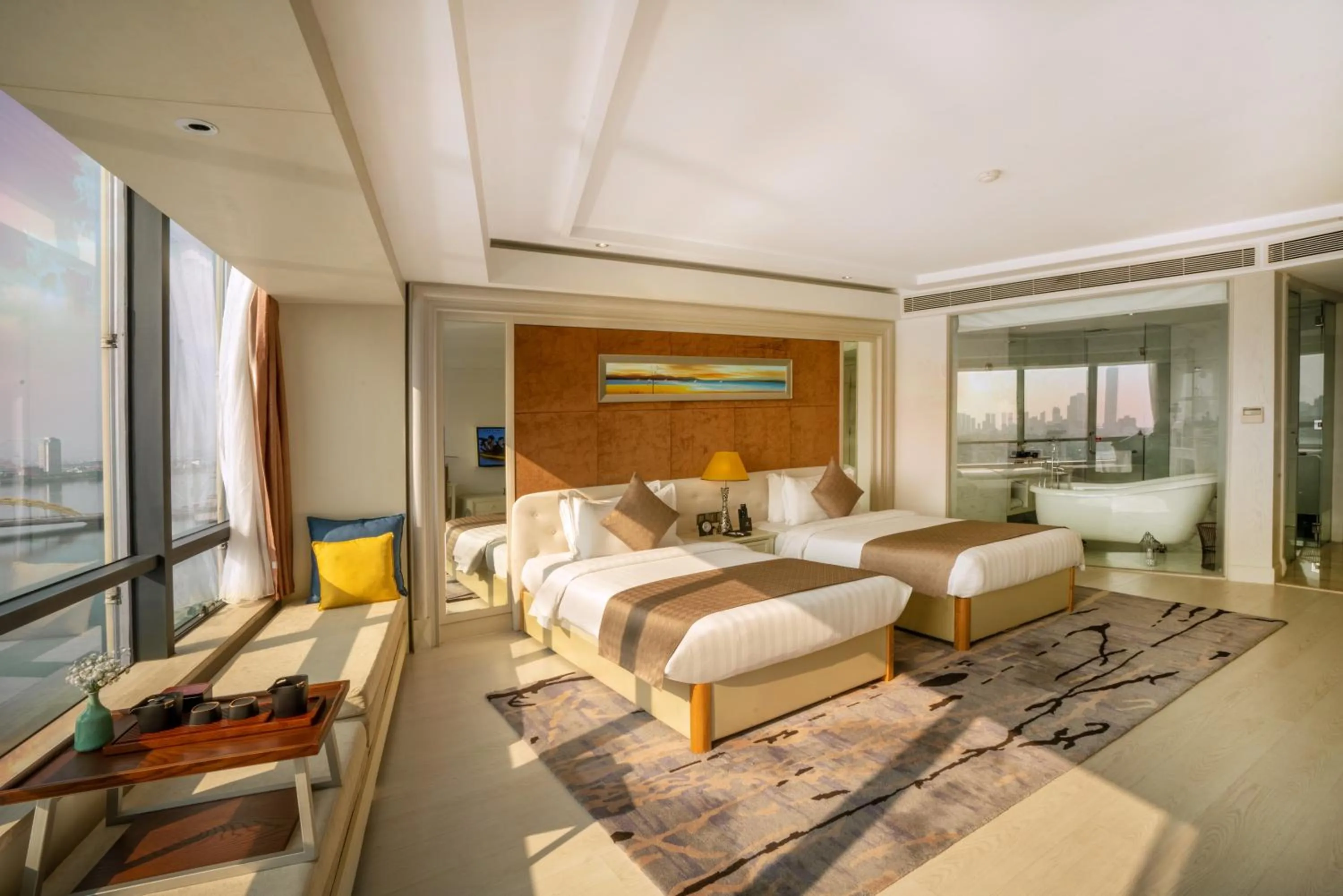 Photo of the whole room, Bed in Brilliant Hotel - Afternoon Tea Inclusive