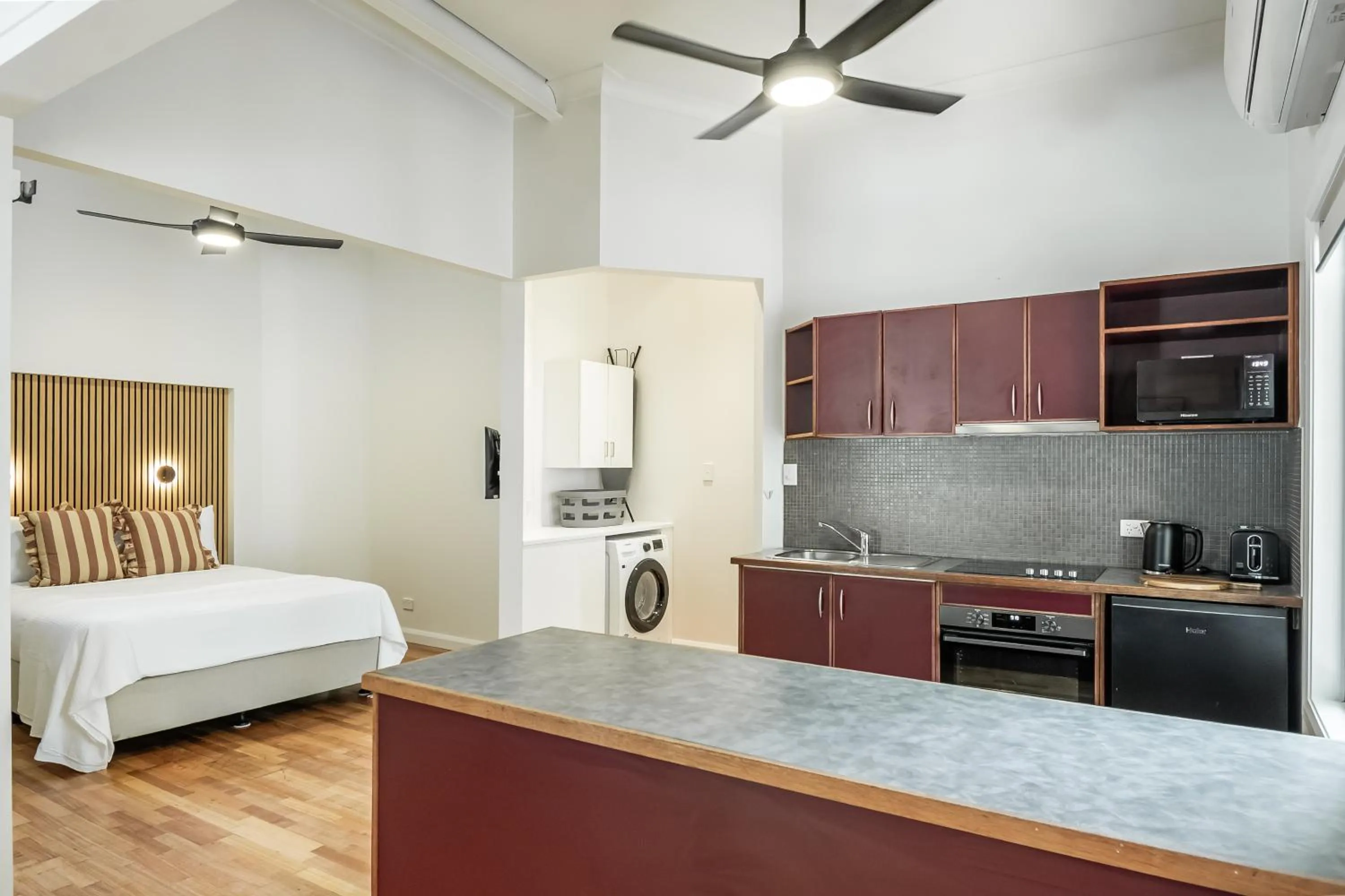 Bed in Azabu Retreat