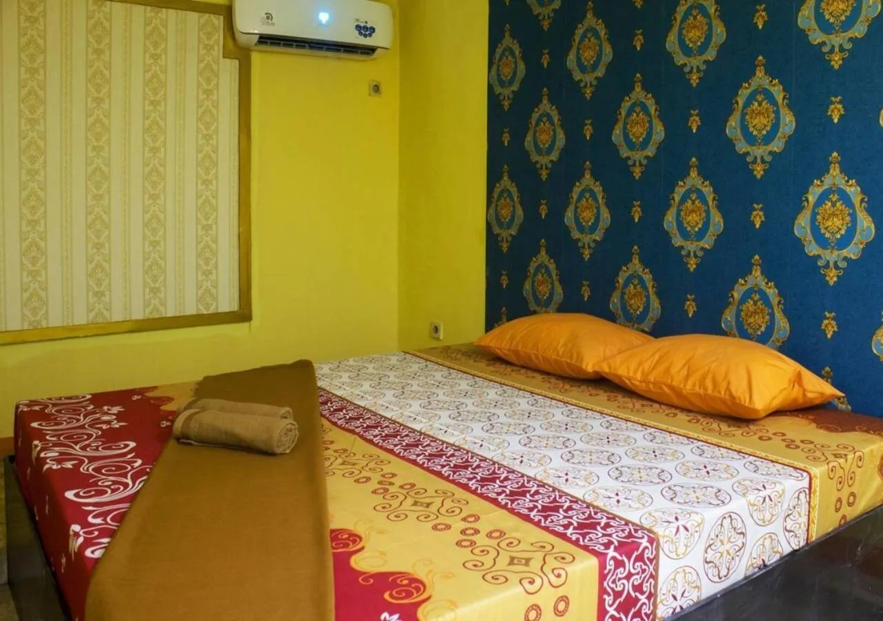 Bedroom, Bed in New Priok Indah Syariah Hotel