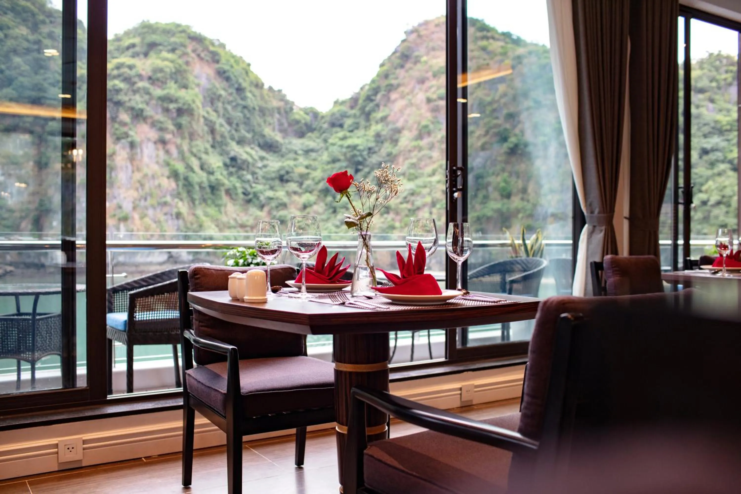 Breakfast in Stellar of the Seas Cruise