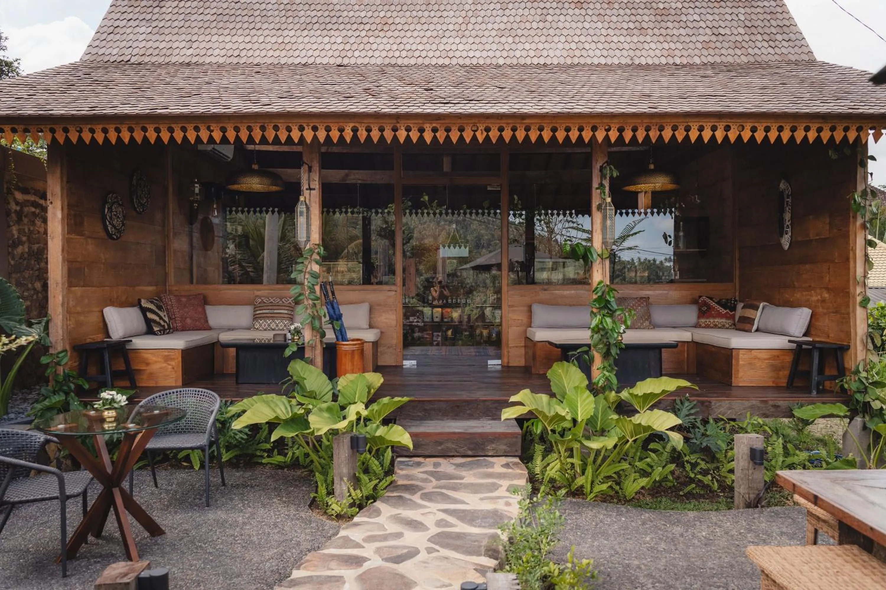 Restaurant/places to eat in Samanvaya - Adults Only