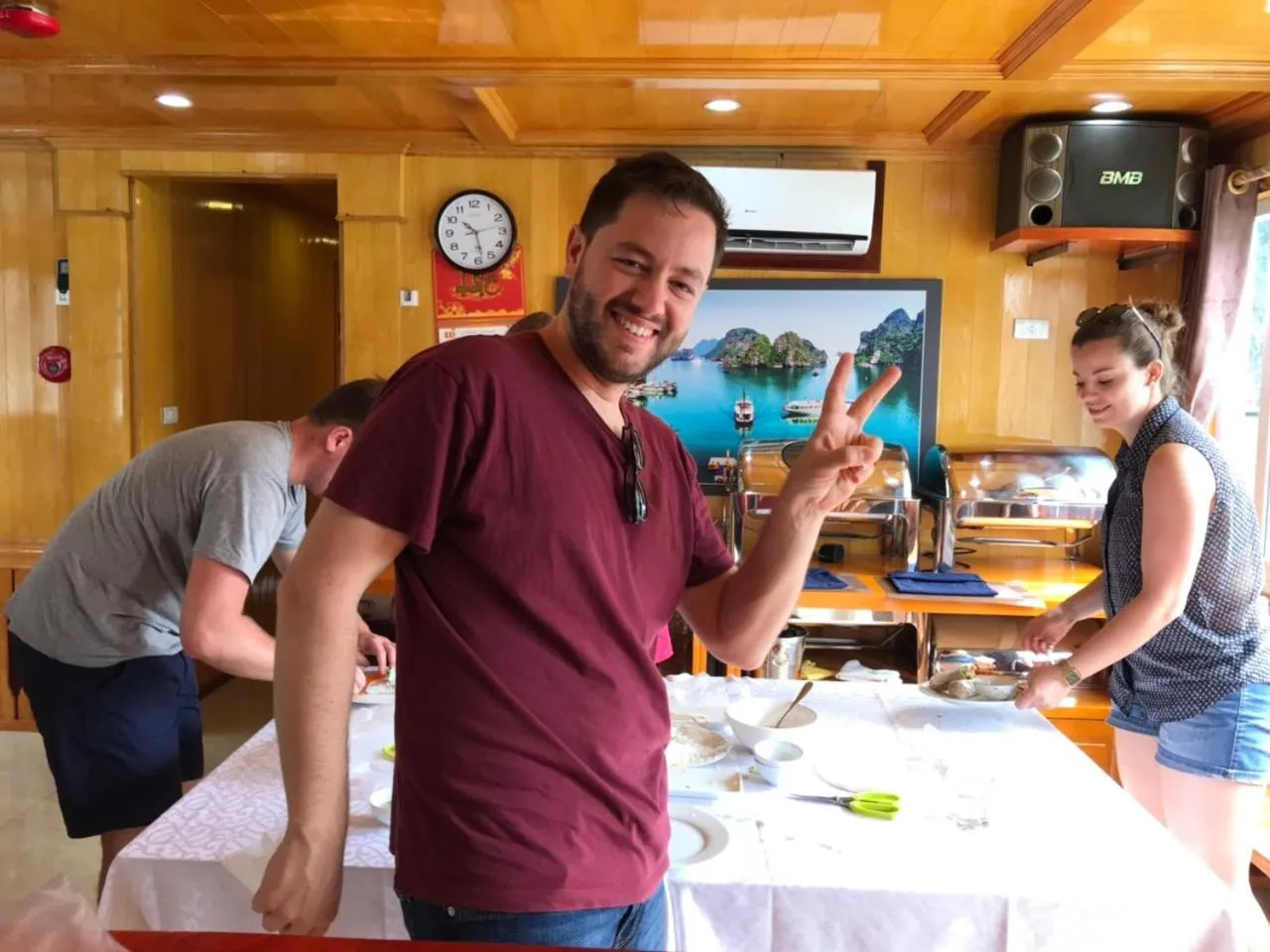 Restaurant/places to eat in Phoenix Flower Hotel