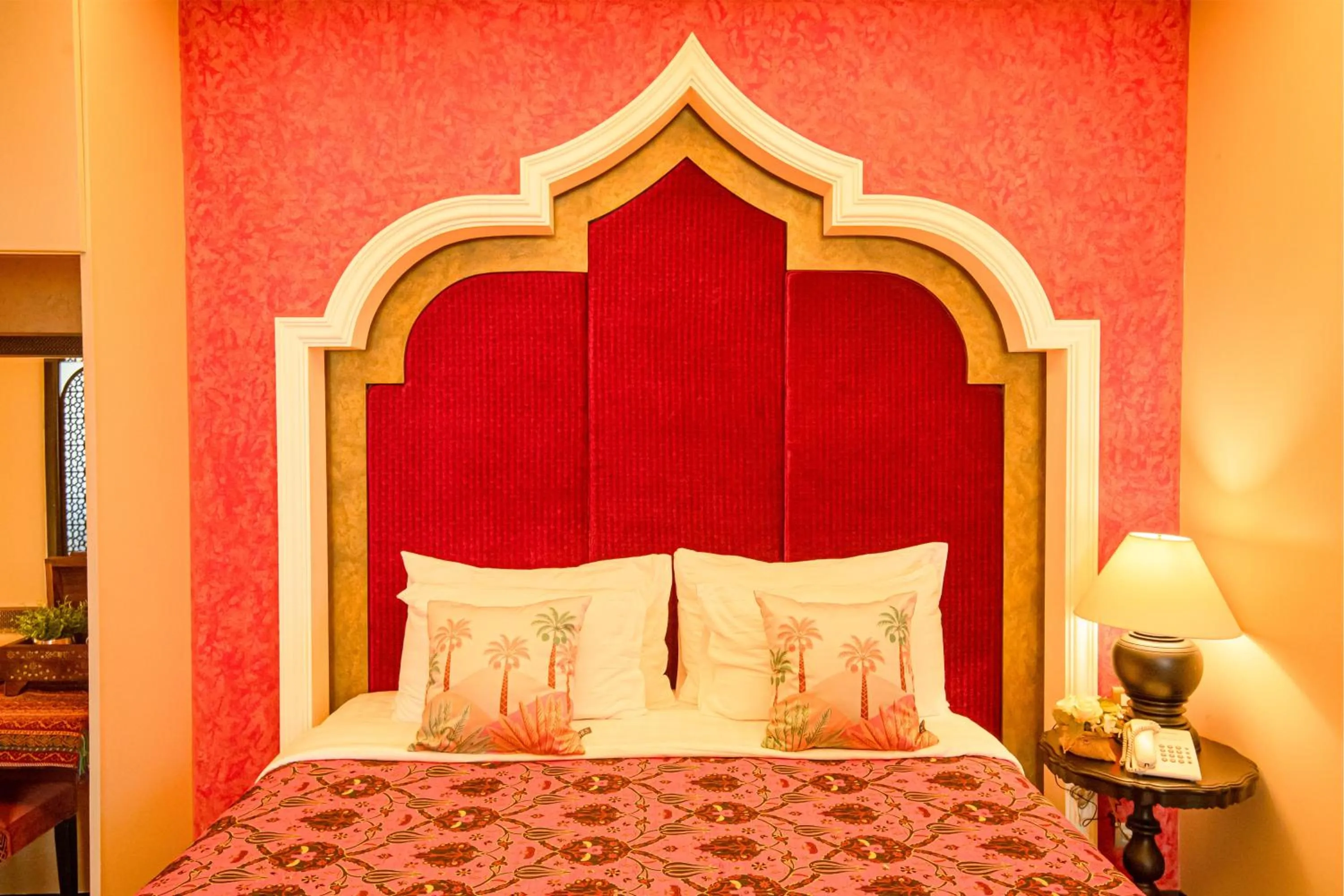 Bedroom, Bed in Amman Unique Hotel