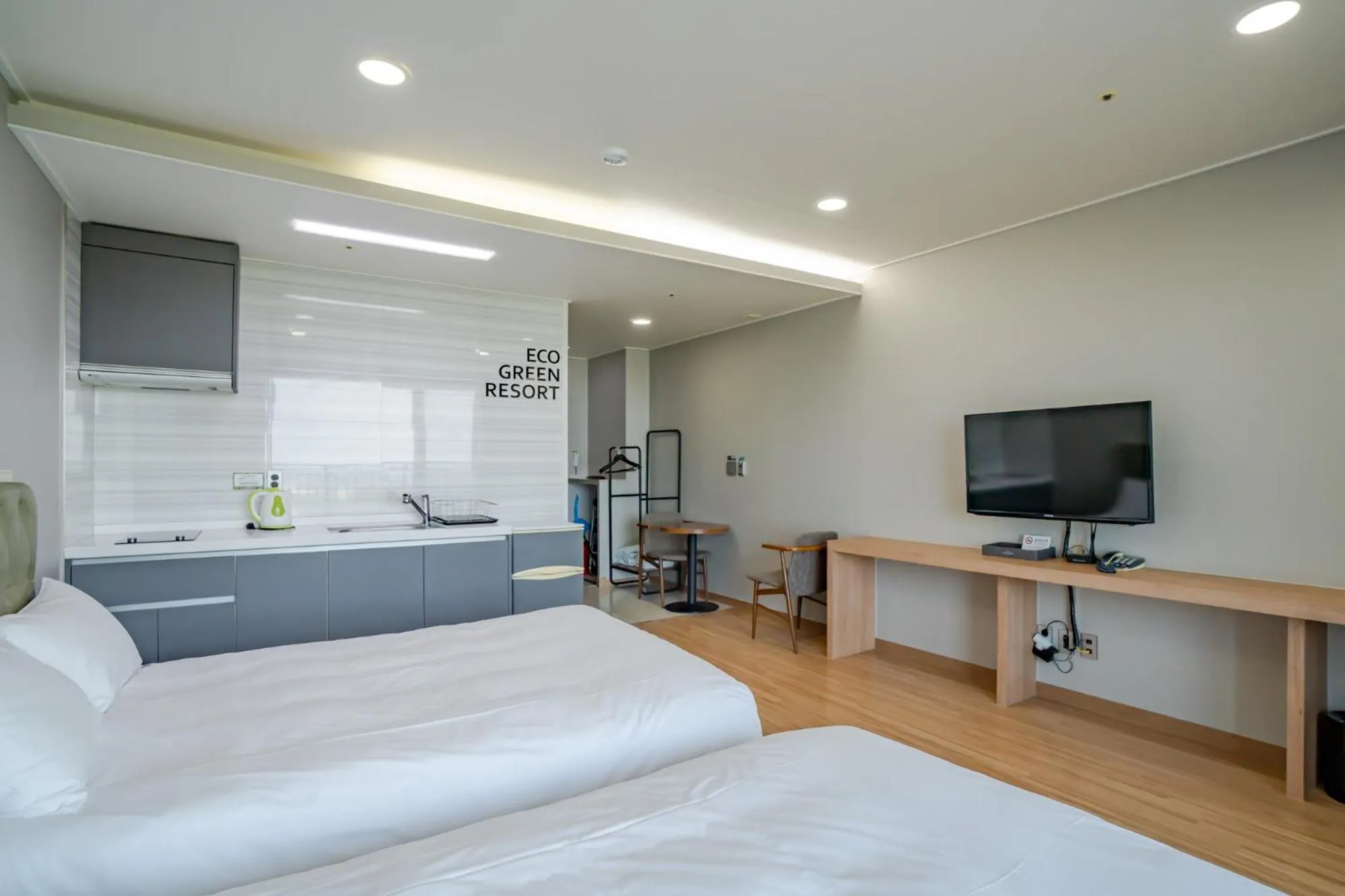 Property building, Bed in Eco Green Resort