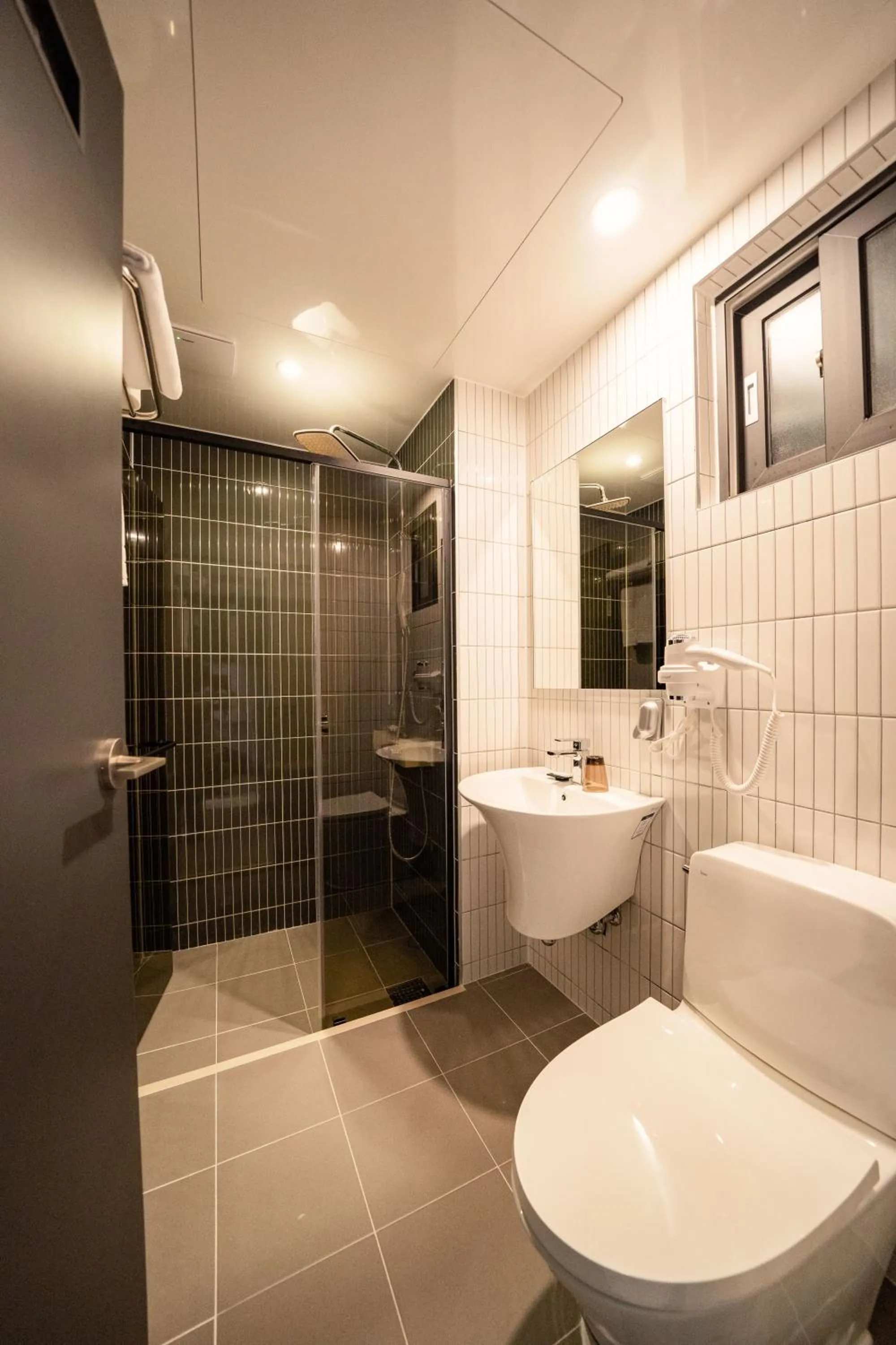 Shower in Eco Green Resort