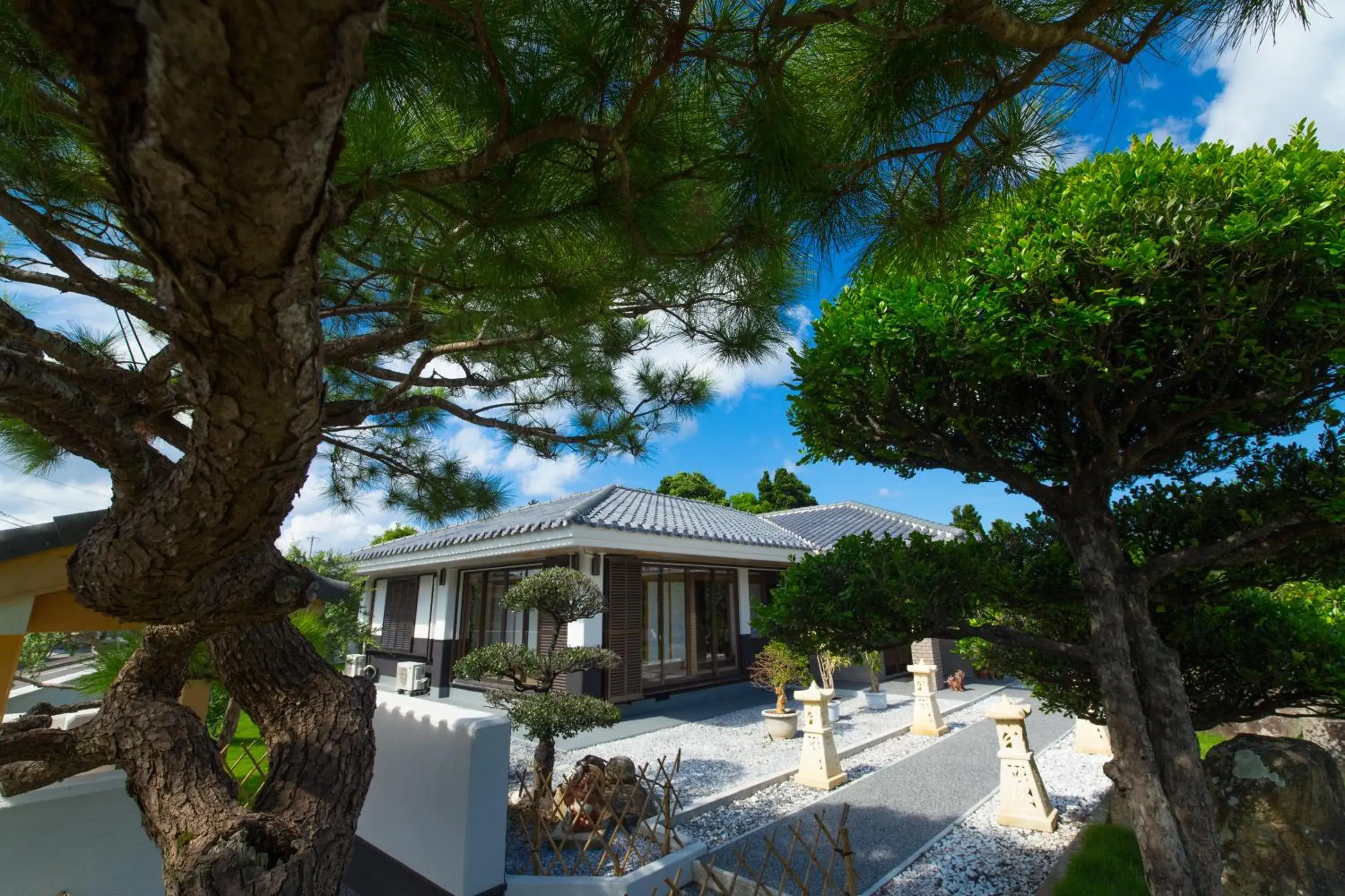 Sanshoen Kabira Sanshoen Kabira