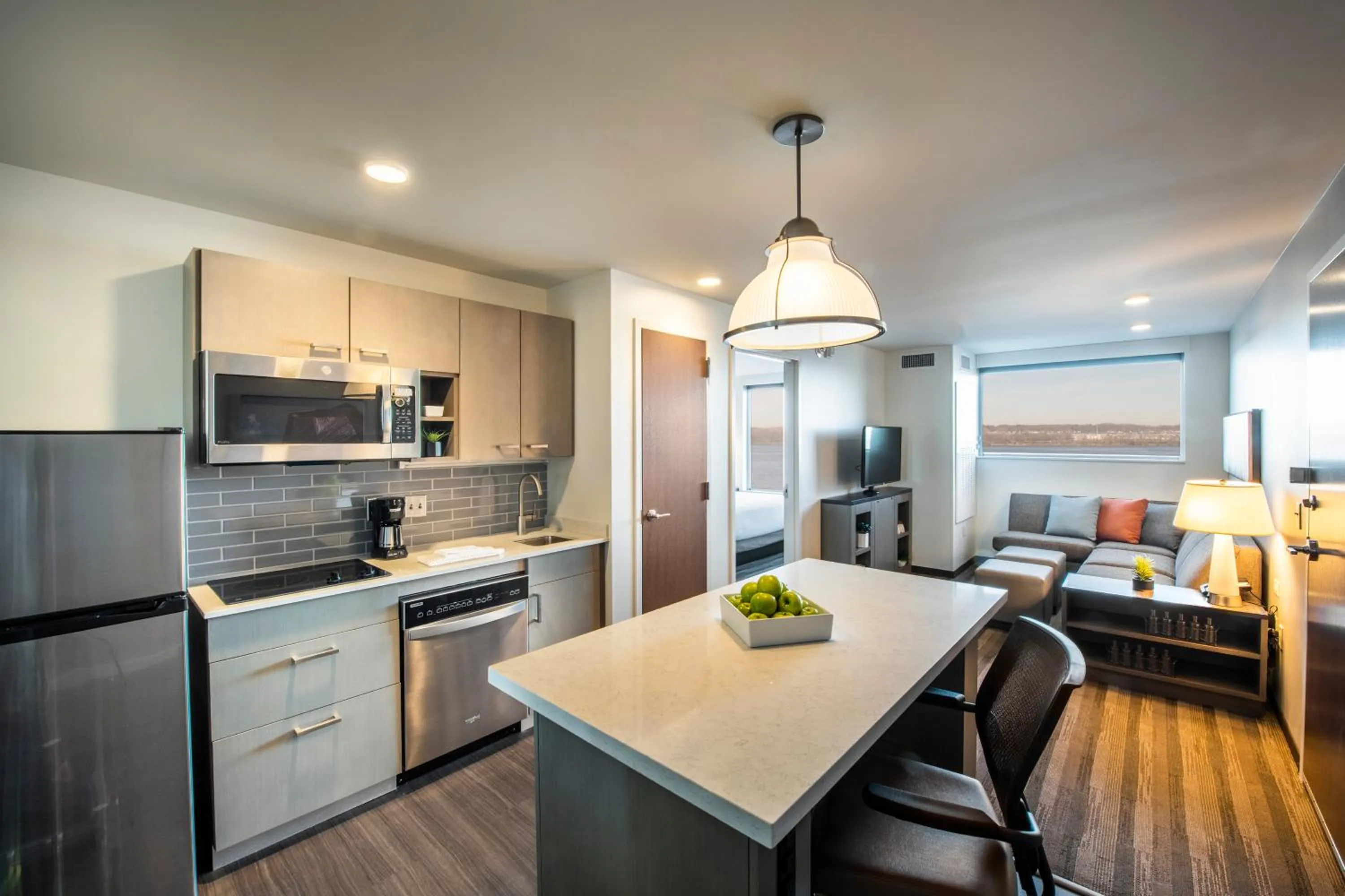 Kitchen or kitchenette in Hyatt House East Moline/Quad Cities