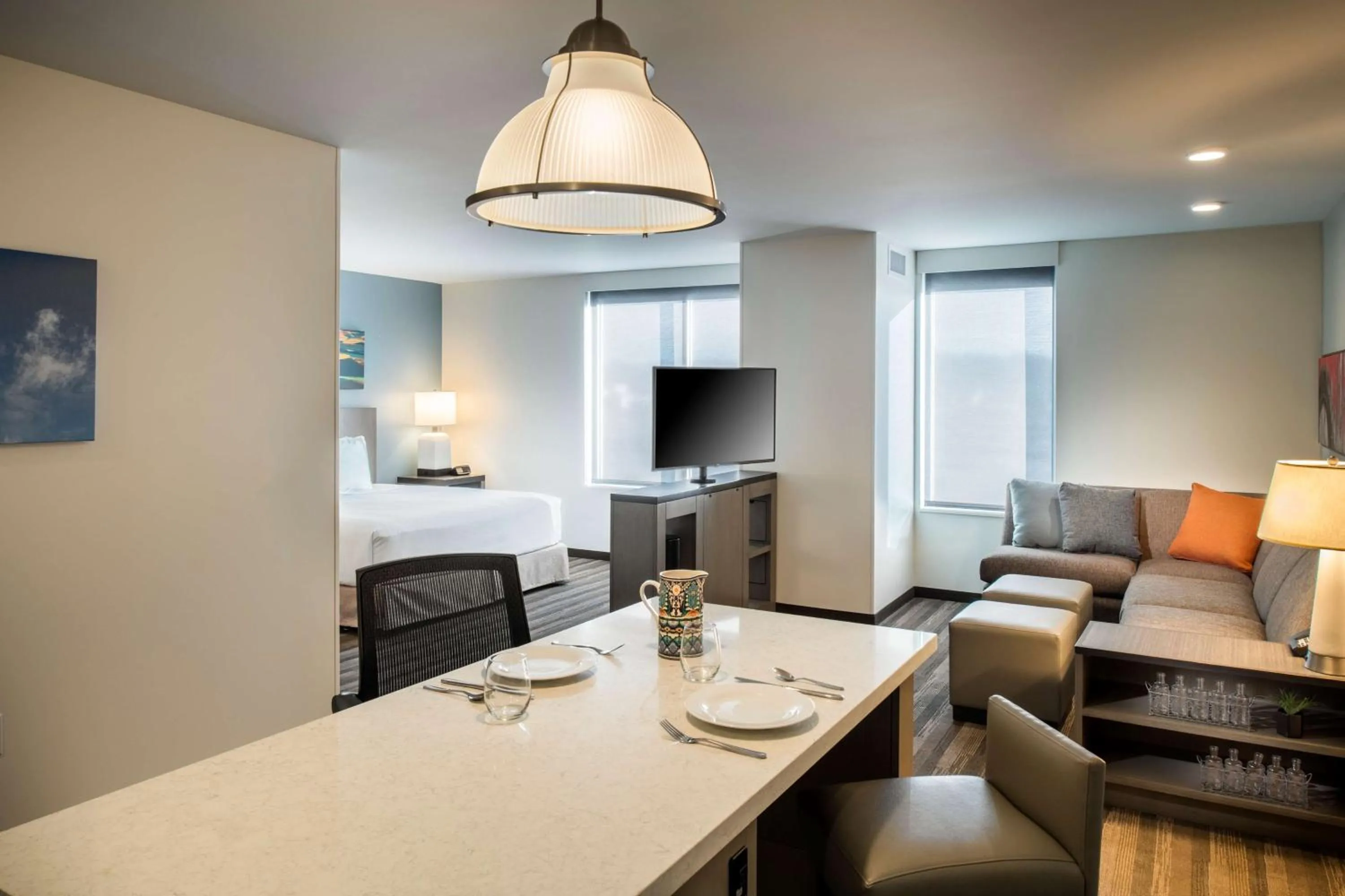 Photo of the whole room in Hyatt House East Moline/Quad Cities