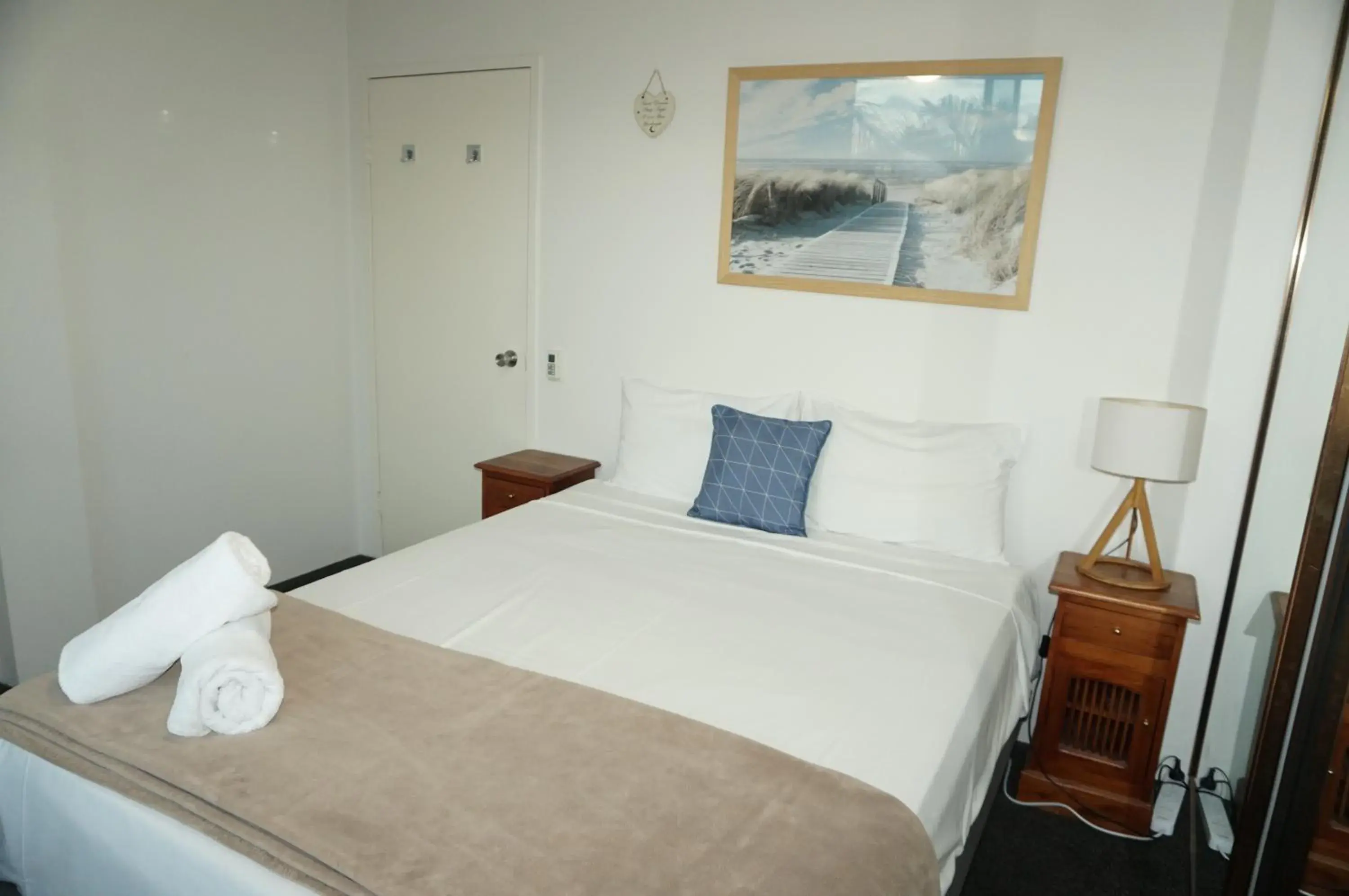 Bed in Aussie Resort Bed in Aussie Resort