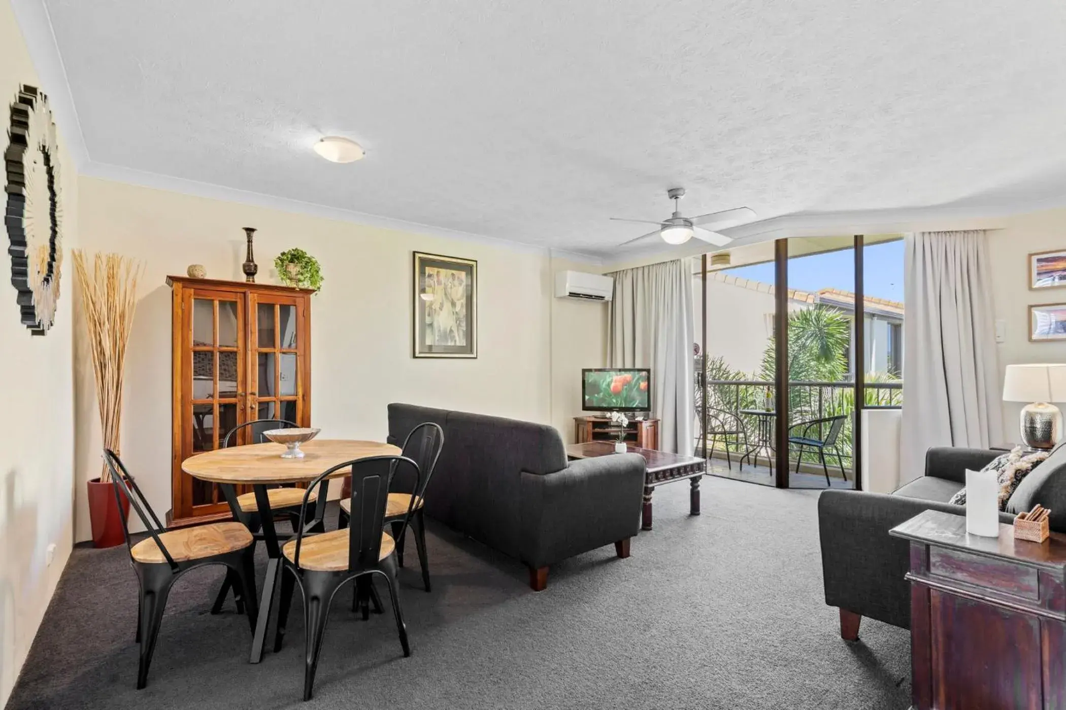 Living room in Aussie Resort Living room in Aussie Resort