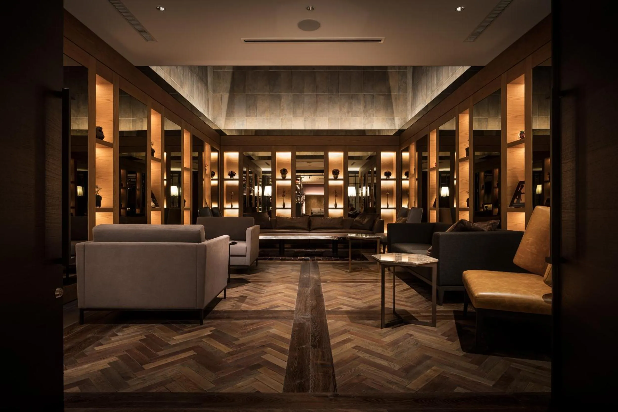 Lounge or bar in Bespoke Hotel Shinjuku