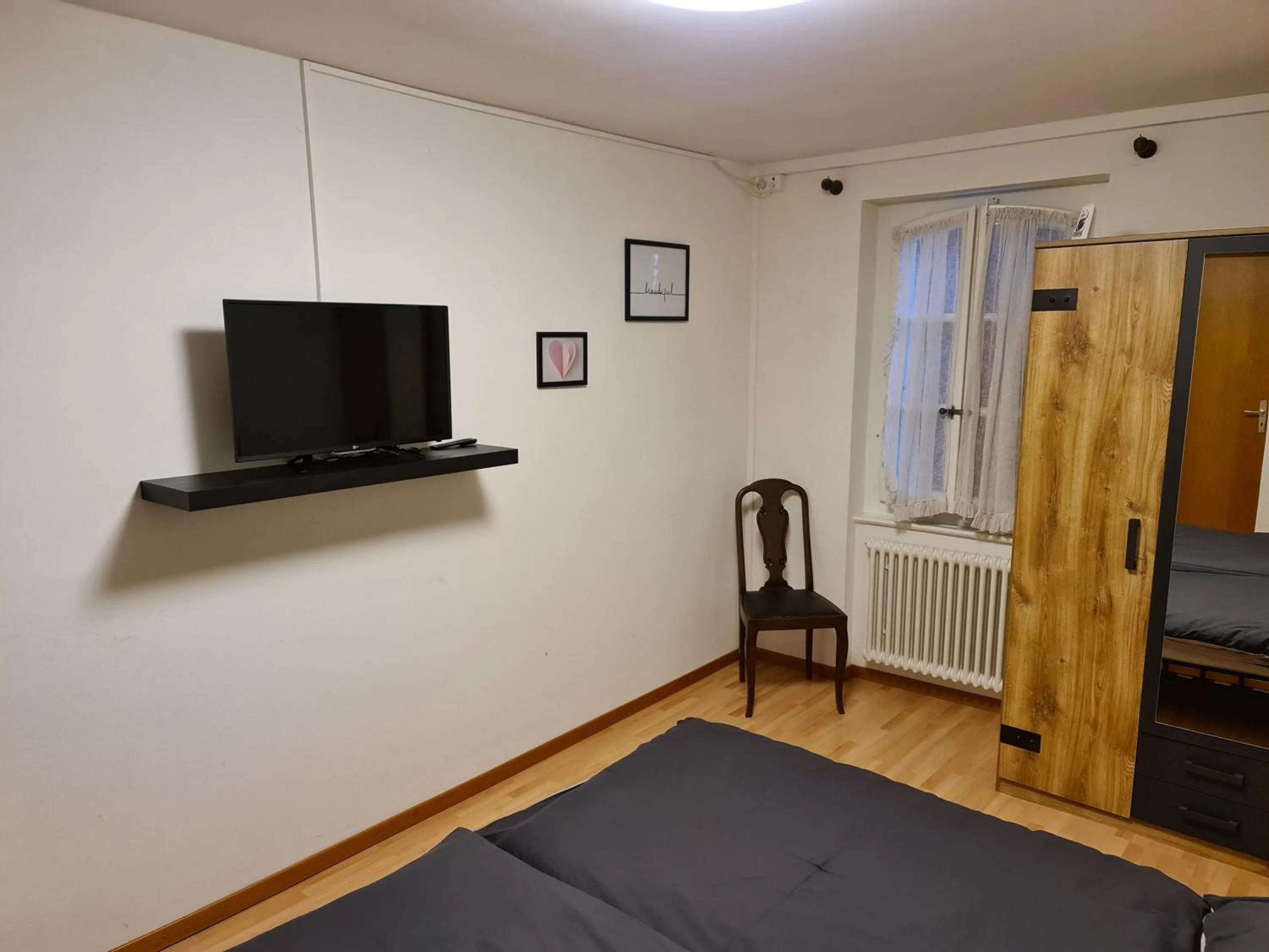 Bed in Auberge de Ballens