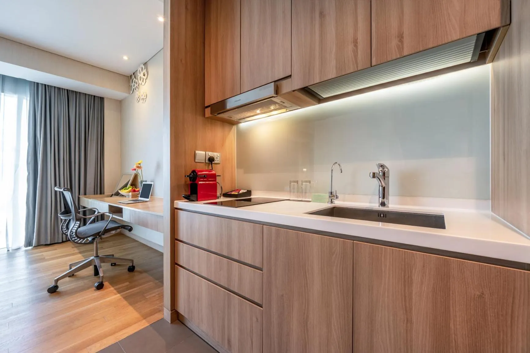 Kitchen or kitchenette in Capri by Fraser Changi City, Singapore