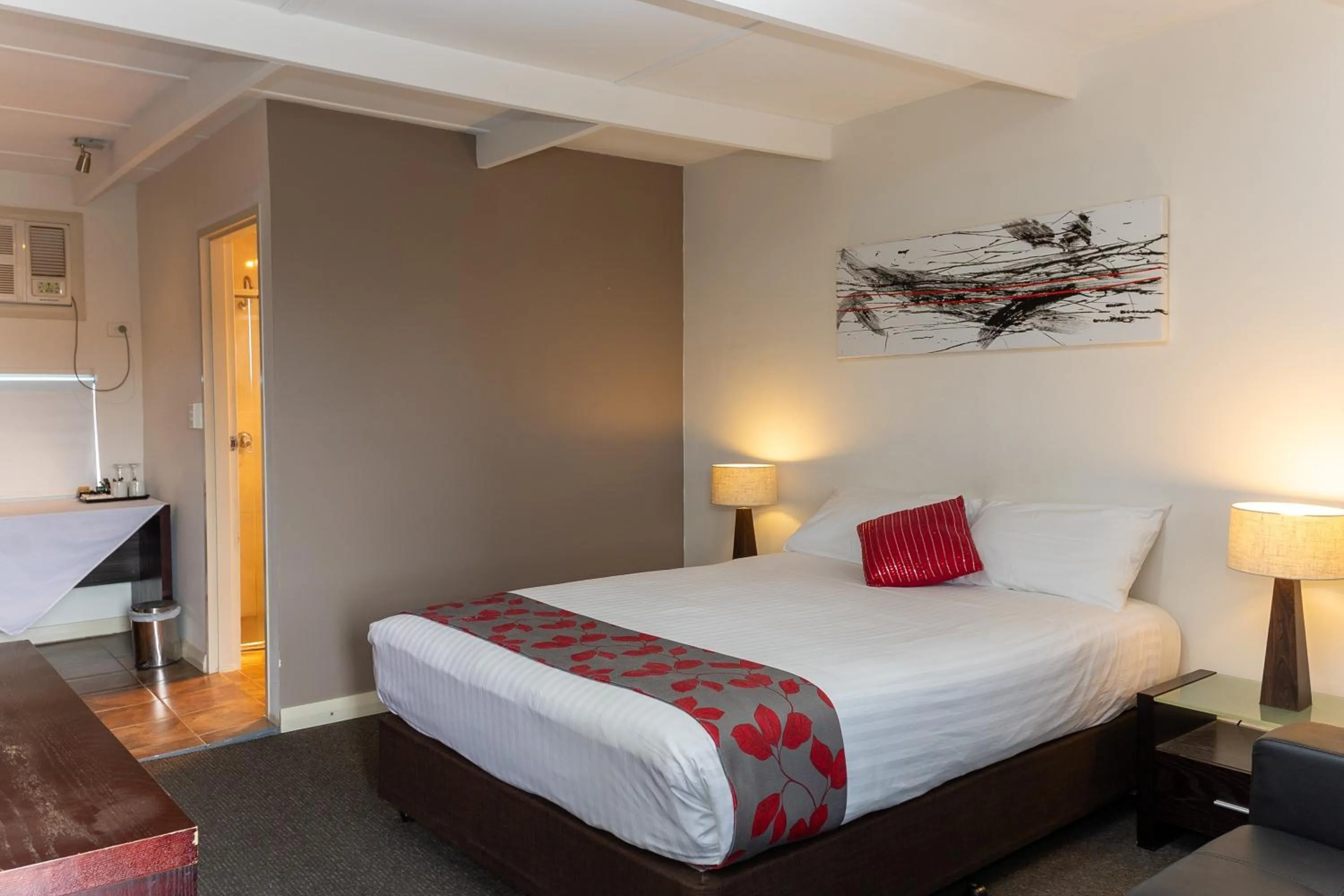 Bed in Fig Tree Motel