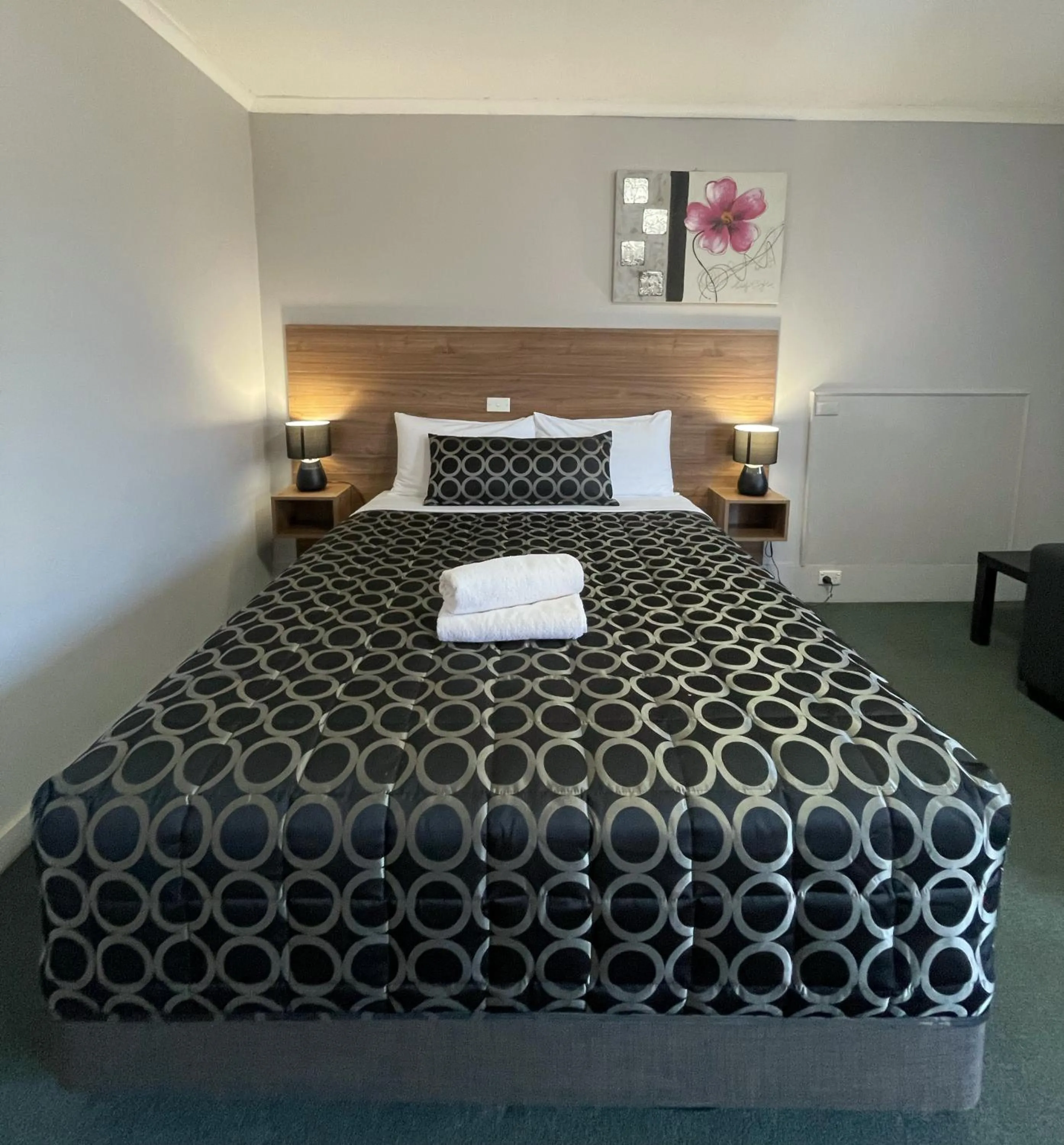 Bed in Fig Tree Motel