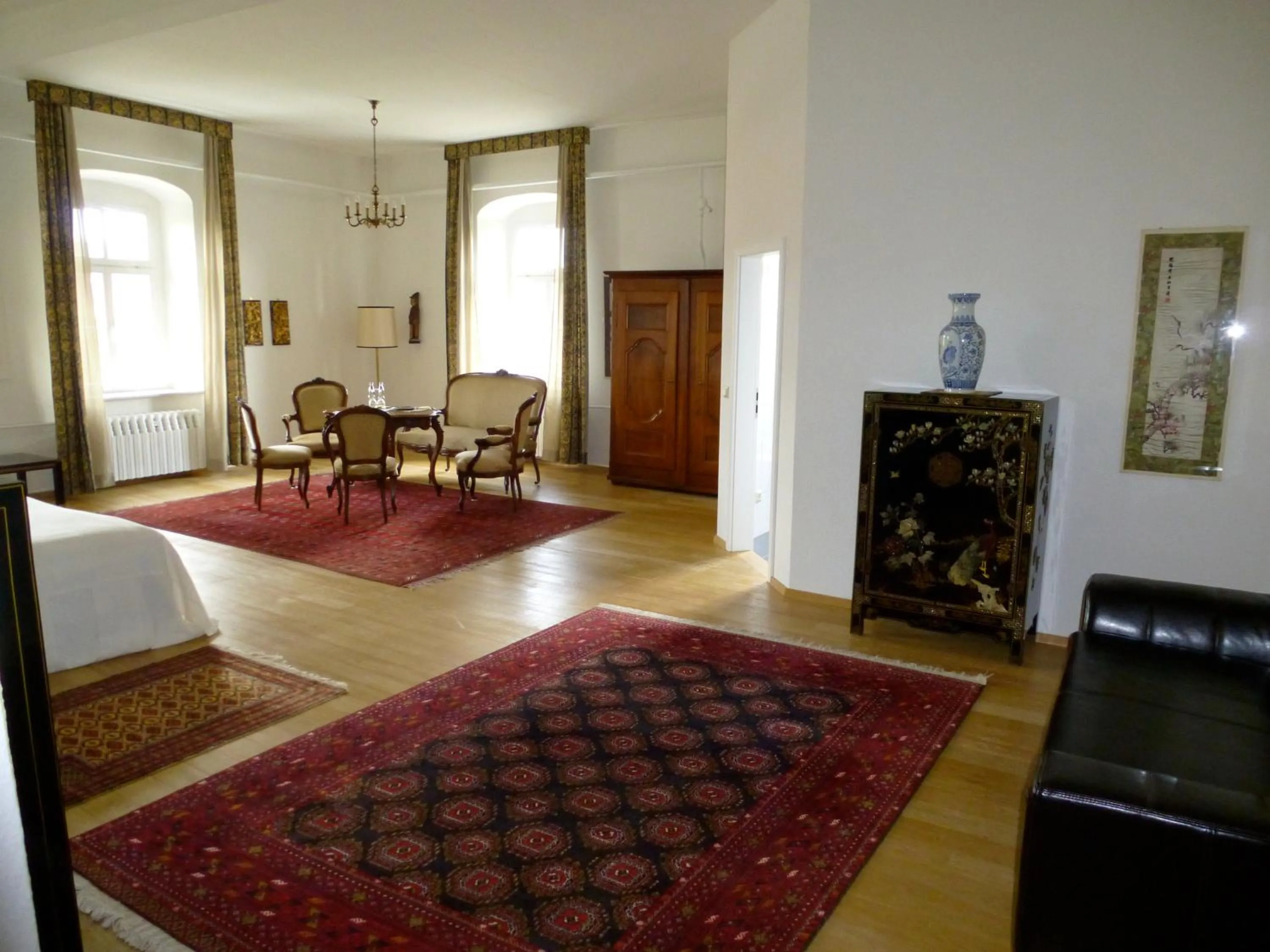 Photo of the whole room in Schloss Hotel Wallhausen