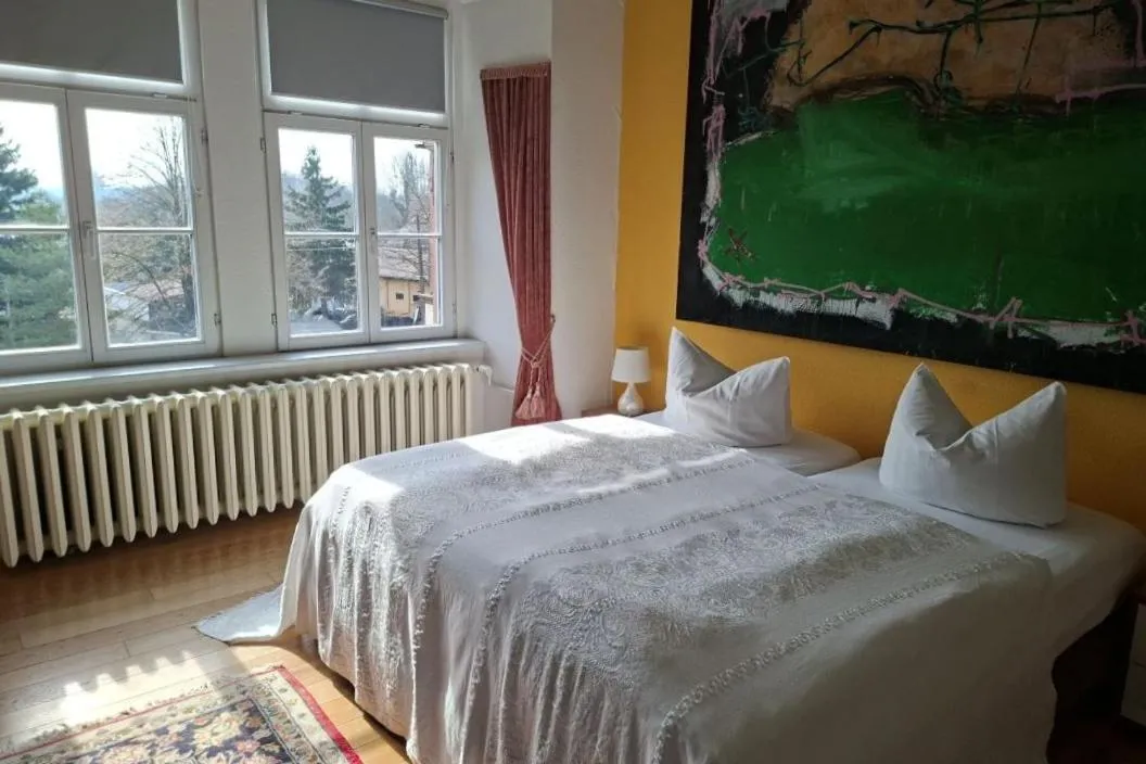 Photo of the whole room, Bed in Schloss Hotel Wallhausen