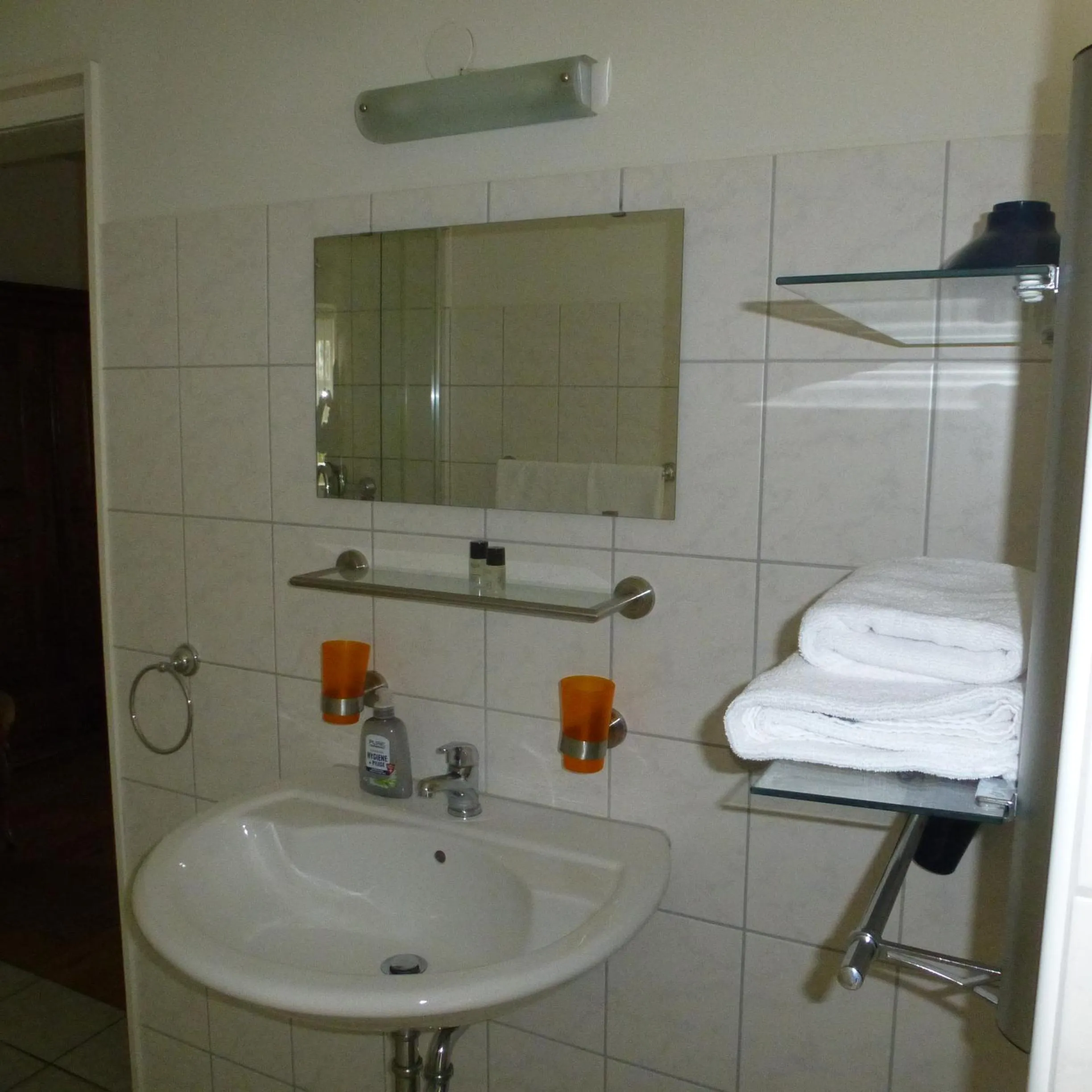 Bathroom in Schloss Hotel Wallhausen