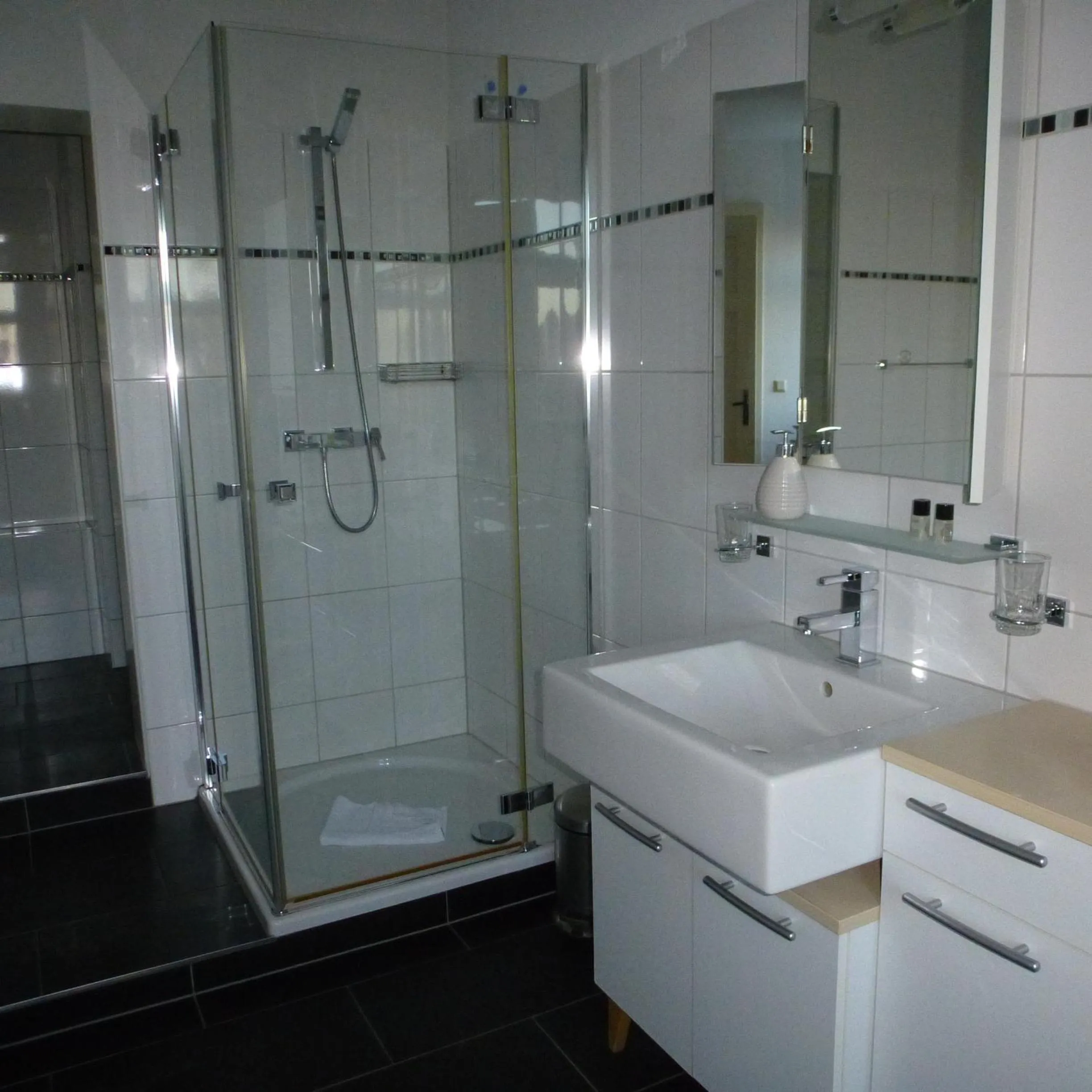Bathroom in Schloss Hotel Wallhausen