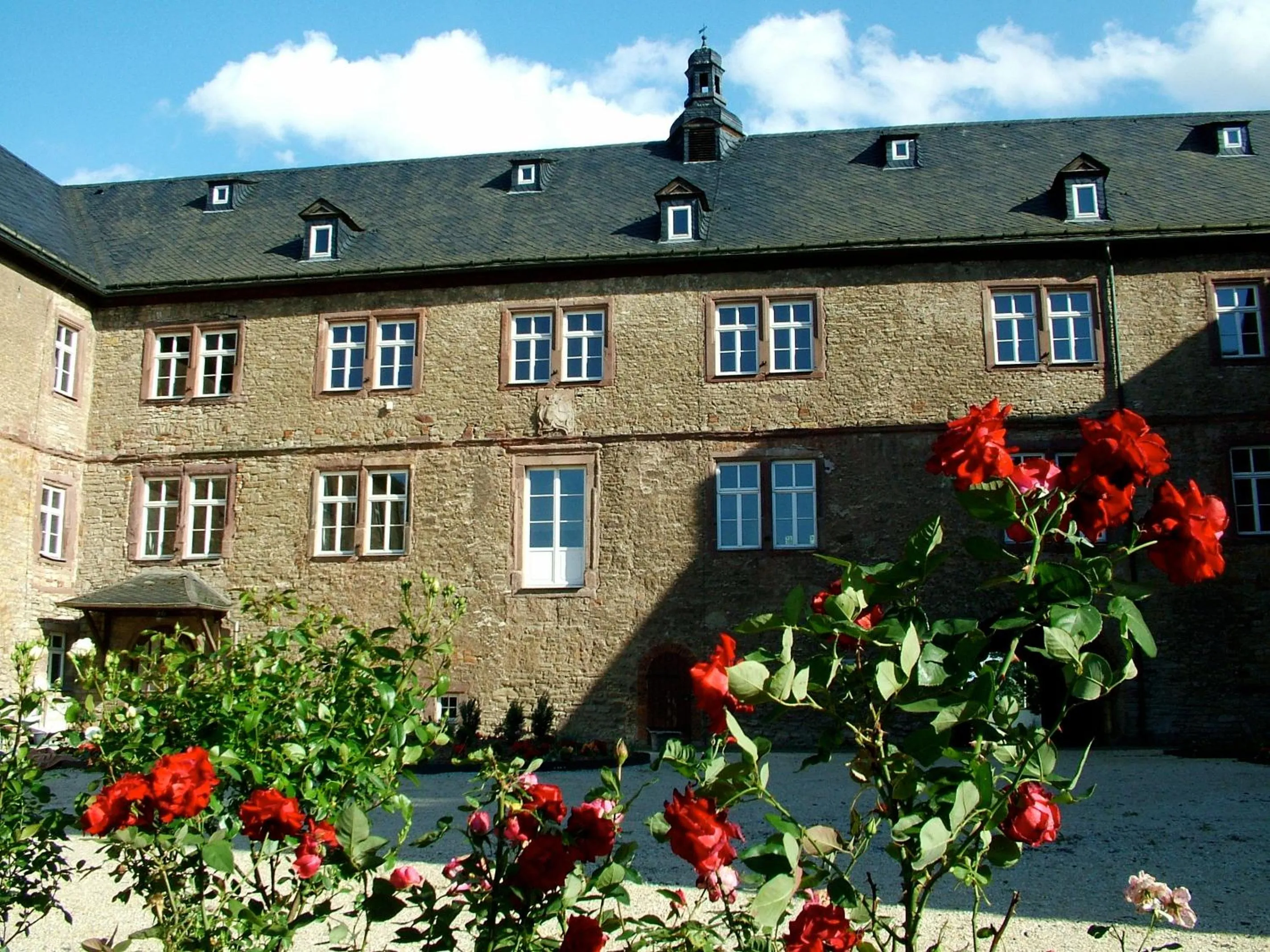 Restaurant/places to eat in Schloss Hotel Wallhausen