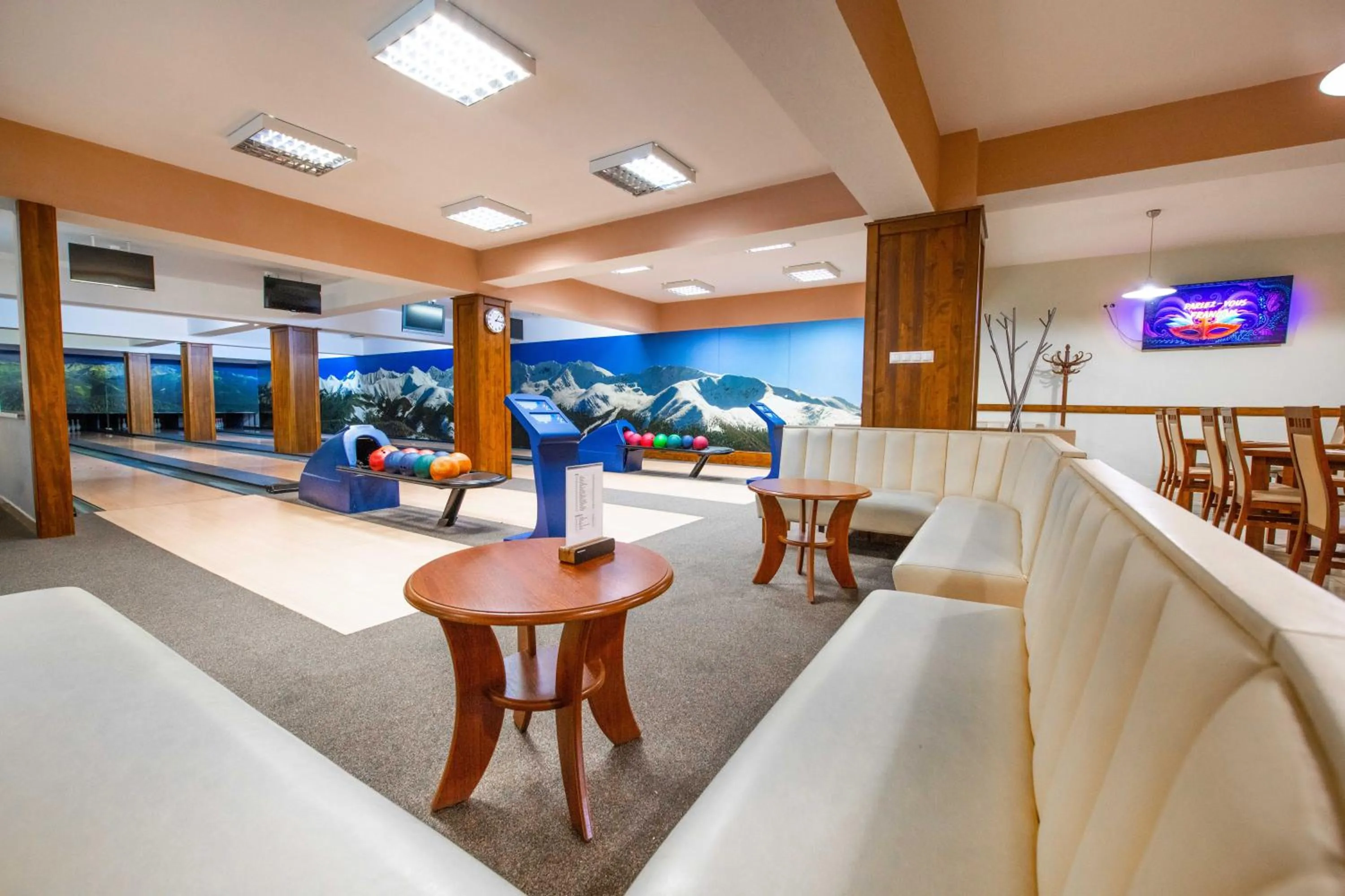 Bowling in Penzion Josu