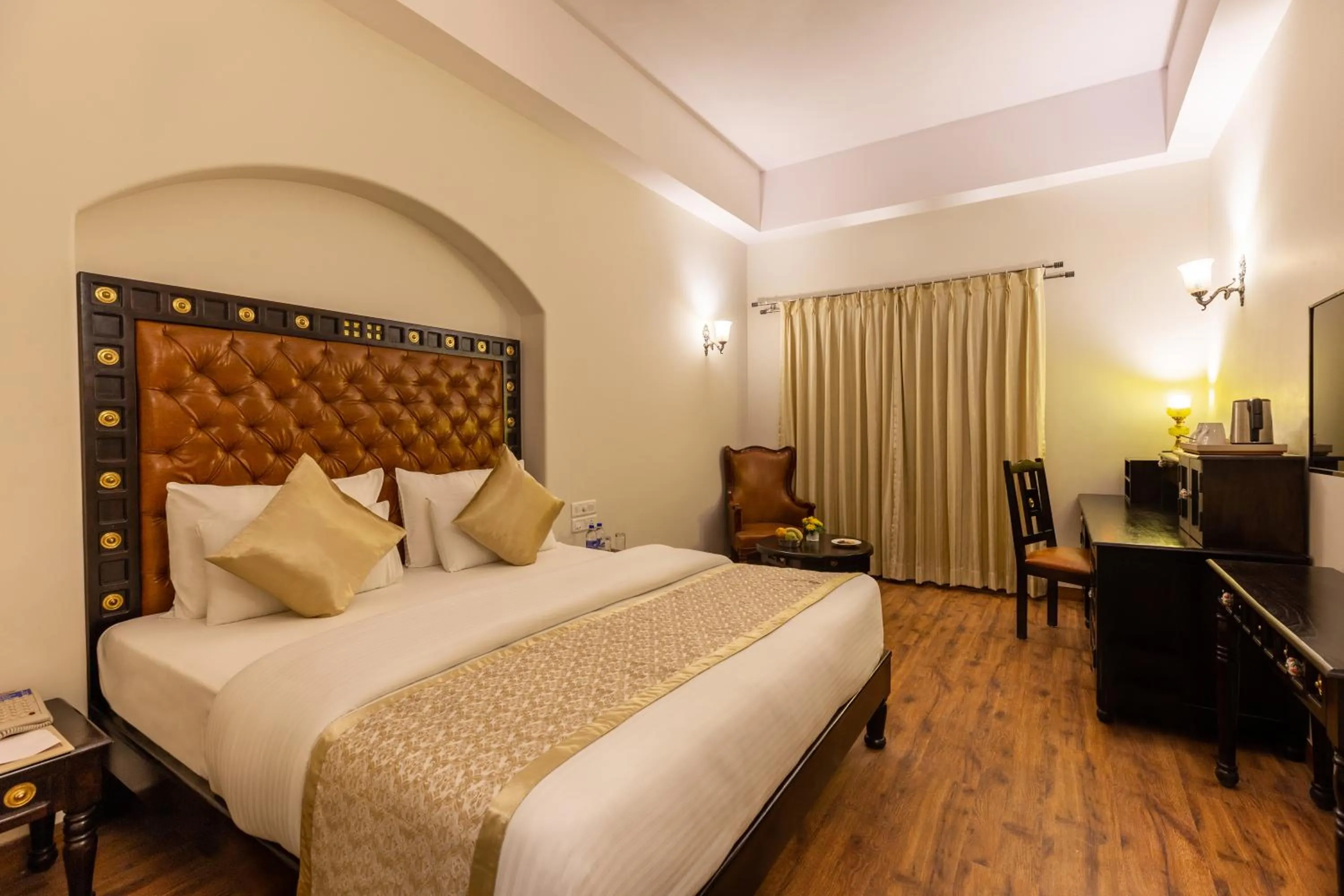 Bedroom, Bed in Sairafort Sarovar Portico